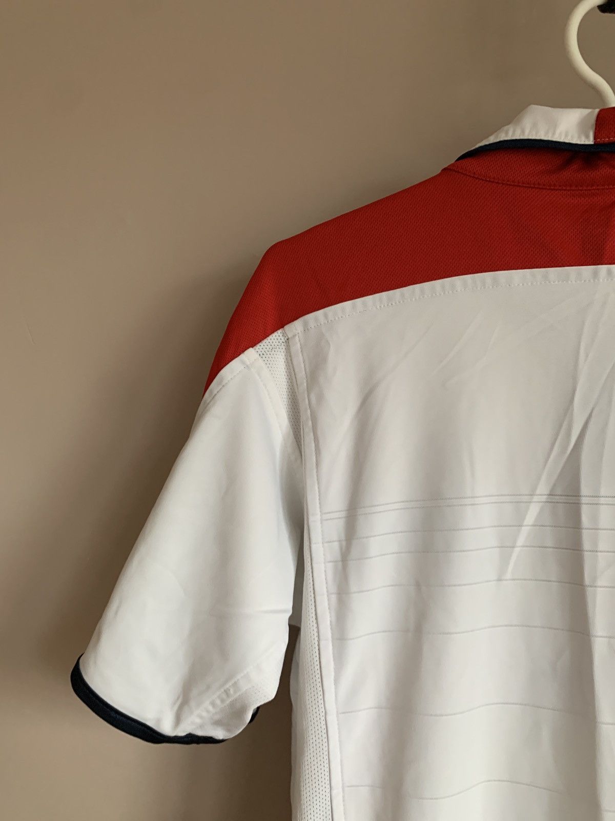 Umbro England 2005 Home Football Shirt Umbro Vintage Soccer Sz S Size US S / EU 44-46 / 1 - 10 Thumbnail