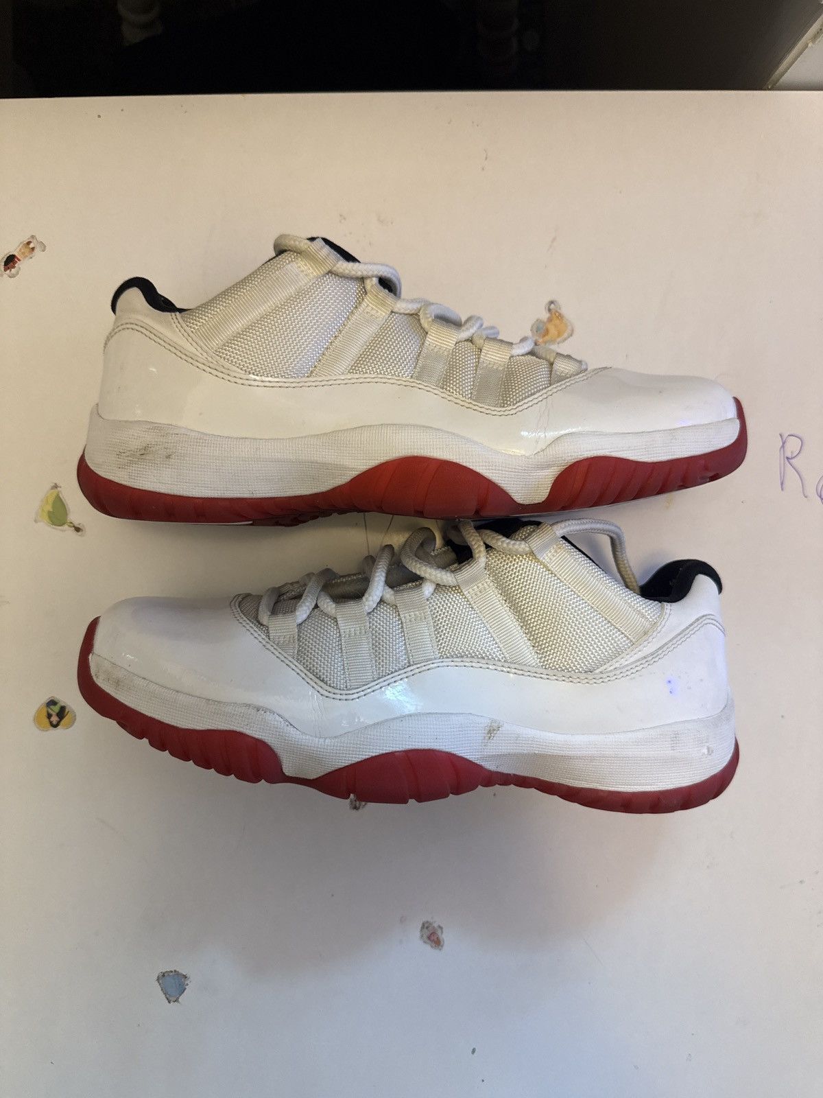 Nike Jordan 11 low cherry bottom Size US 9 / EU 42 - 1 Thumbnail