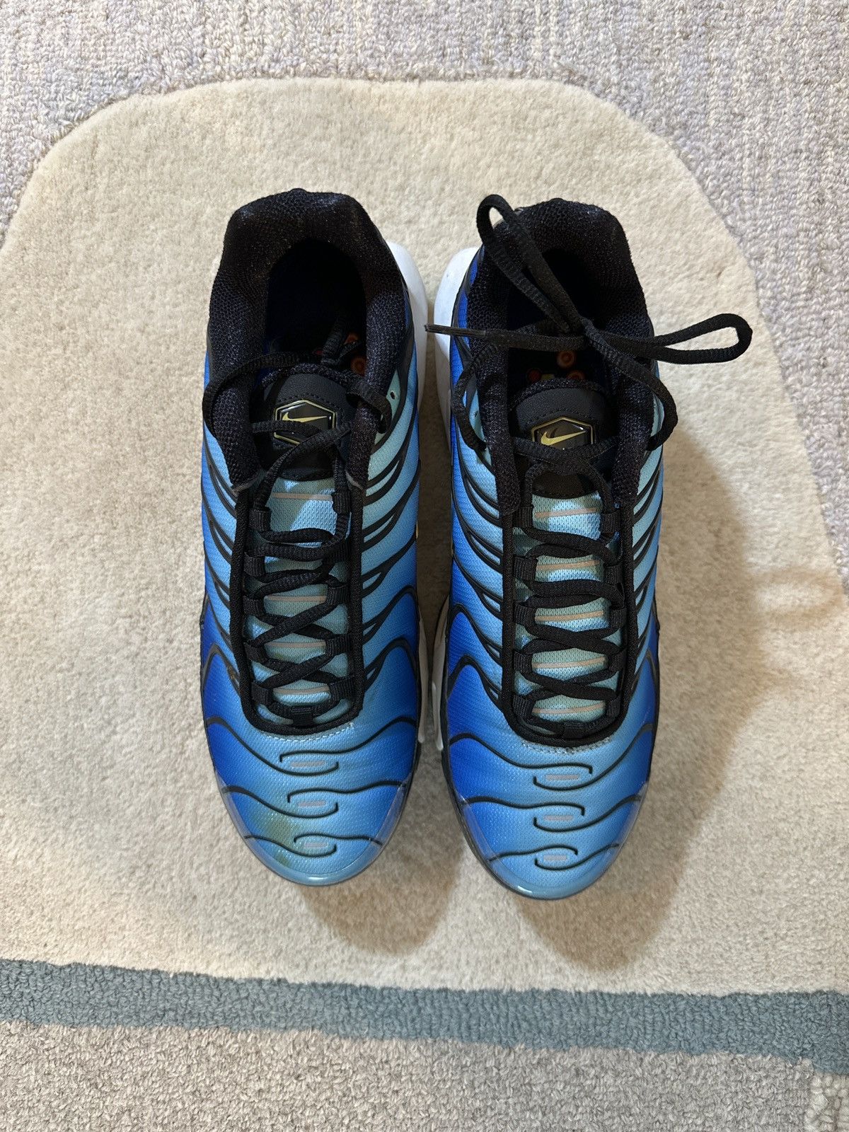 Nike Nike Air Max Plus OG 2018 ‘Hyper Blue’ - Used - Size 10.5 Size US 10.5 / EU 43-44 - 4 Thumbnail