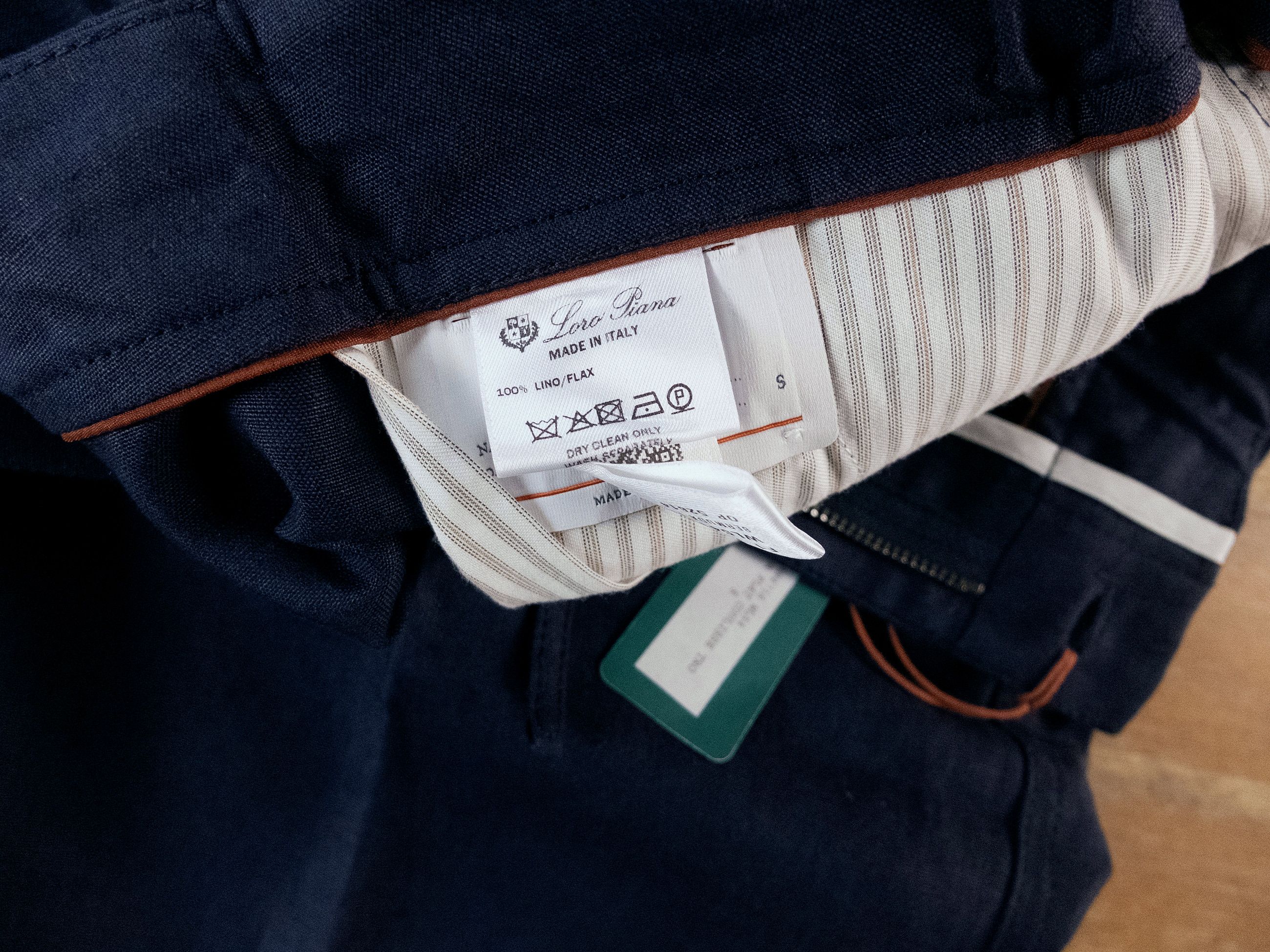 Loro Piana LORO PIANA navy blue linen shorts Small (but fits larger) Size US 30 / EU 46 - 5 Thumbnail