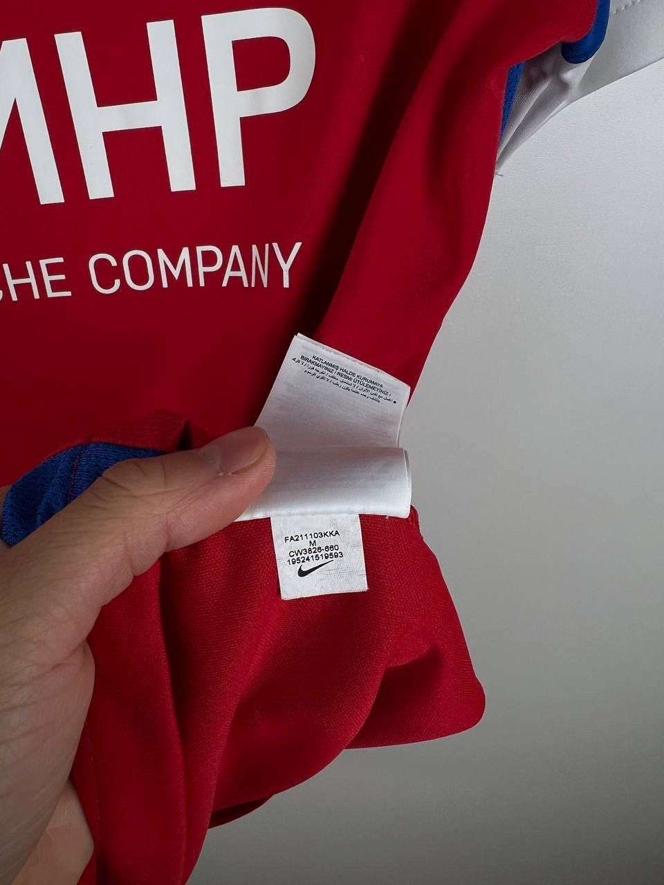 Vintage Heidenheim Nike 2021-22 jersey t-shirts size M Size US M / EU 48-50 / 2 - 3 Thumbnail