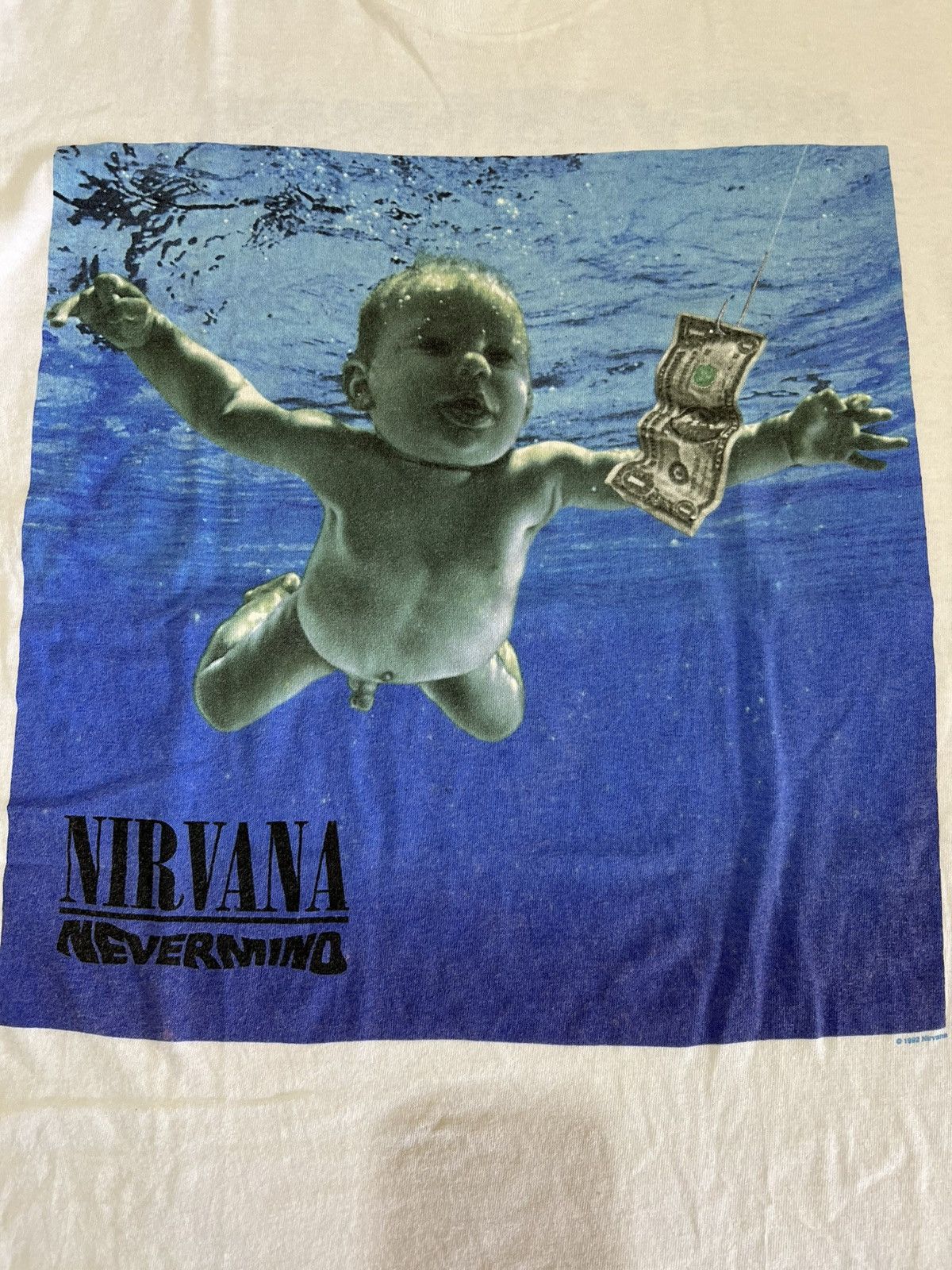 Band Tees × Nirvana × Vintage Vintage 90s Nirvana Nevermind Tee Size US M / EU 48-50 / 2 - 3 Thumbnail