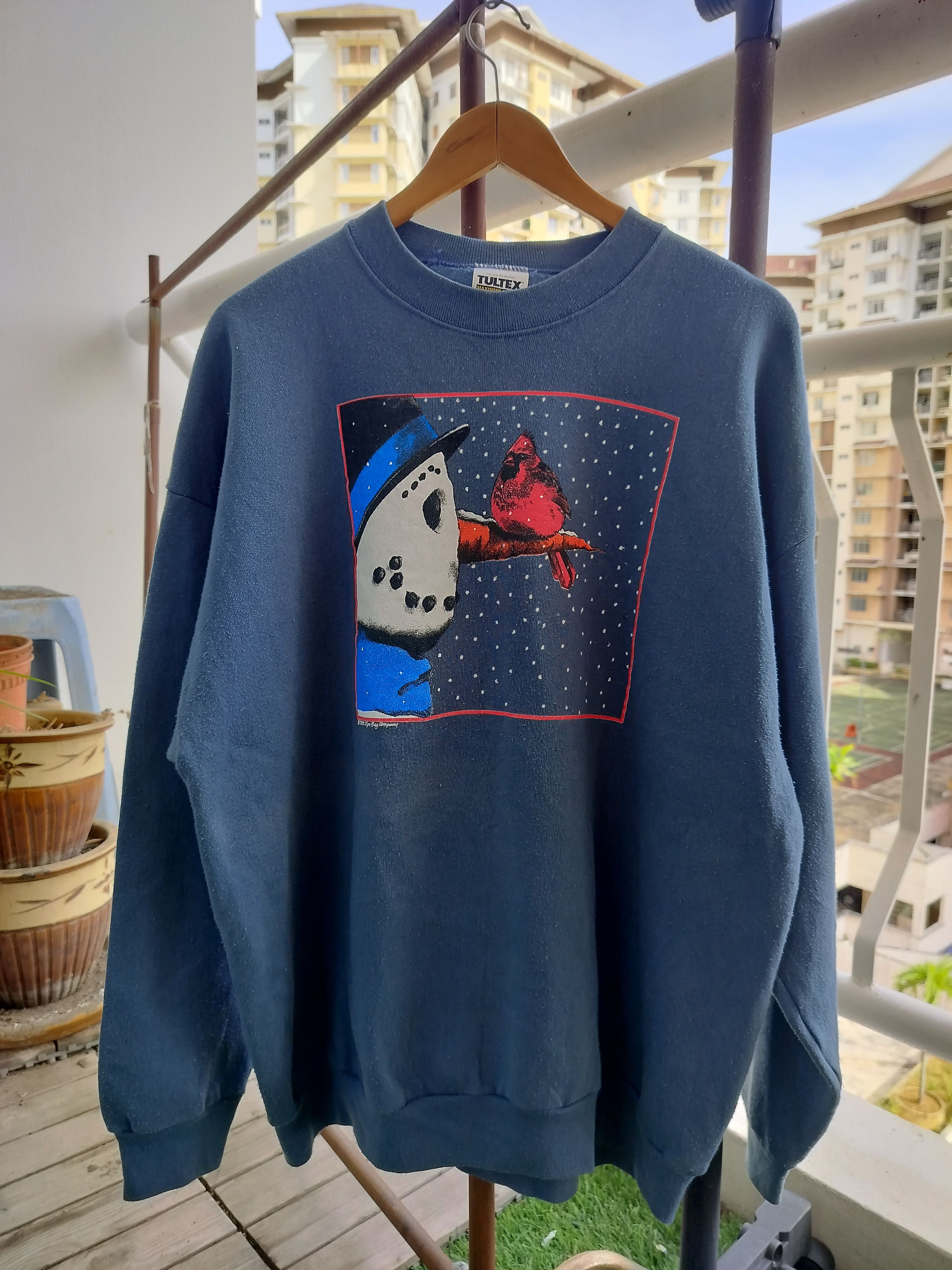 Vintage 99 art cardinal bird and snowman by Jym Bag Company