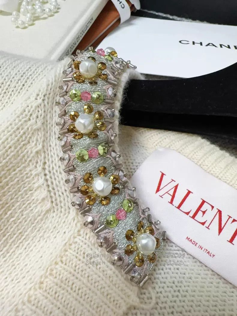 Valentino Valentino Off-white long-sleeved V-neck studded beaded dia Size L / US 10 / IT 46 - 6 Thumbnail