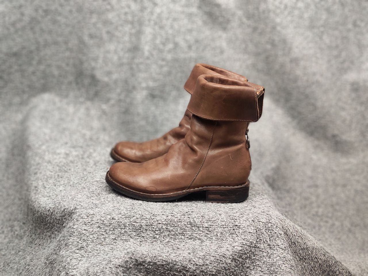 Fiorentini + Baker Fiorentini + Baker Design Ella Brown Leather Ankle Zip Boots Size US 5 / IT 35 - 8 Thumbnail