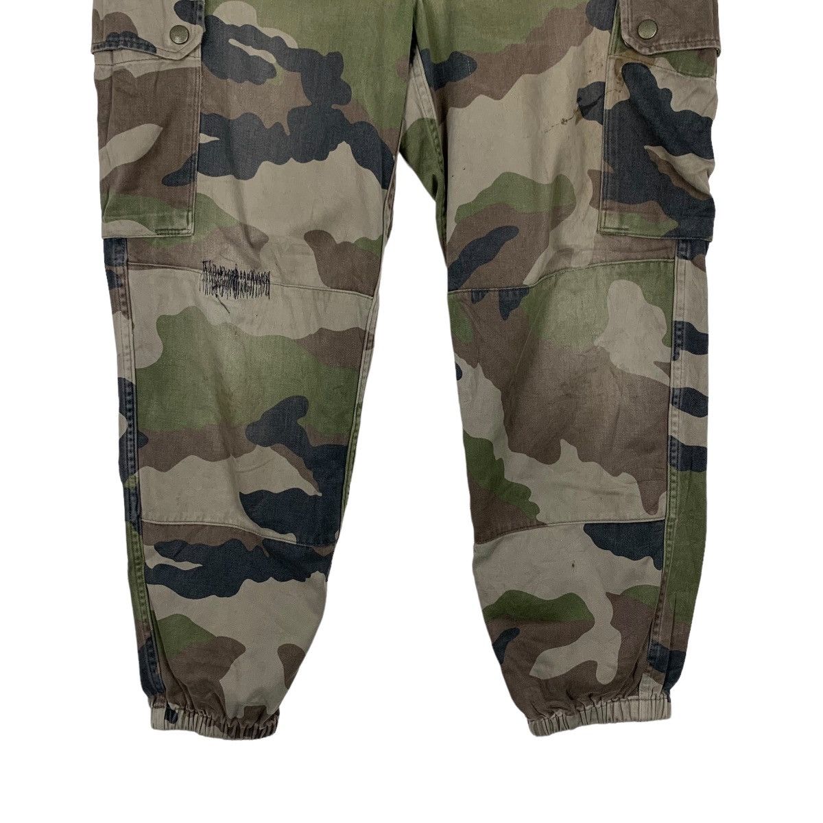 Vintage Vintage Military Army Green Camo 6Pocket Cargo Pant #0170-C9 Size US 34 / EU 50 - 5 Thumbnail