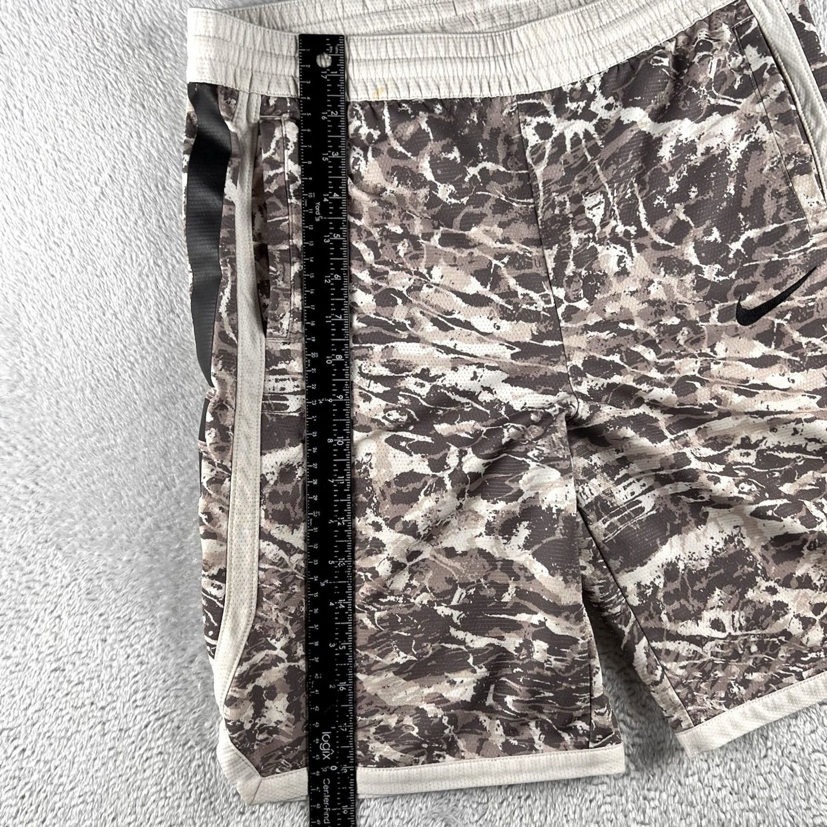 Nike Nike Dri-FIT Marble Print Elite Basketball shorts Mens XL Basketball Multicolor Athletic Sports Regular XS? Size US 36 / EU 52 - 6 Thumbnail