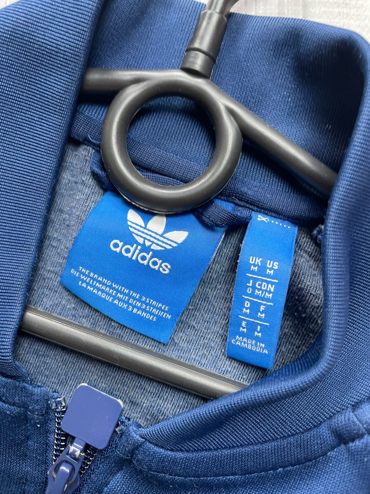 Vintage Vintage adidas originals size M striped rap track suit Size US M / EU 48-50 / 2 - 4 Thumbnail