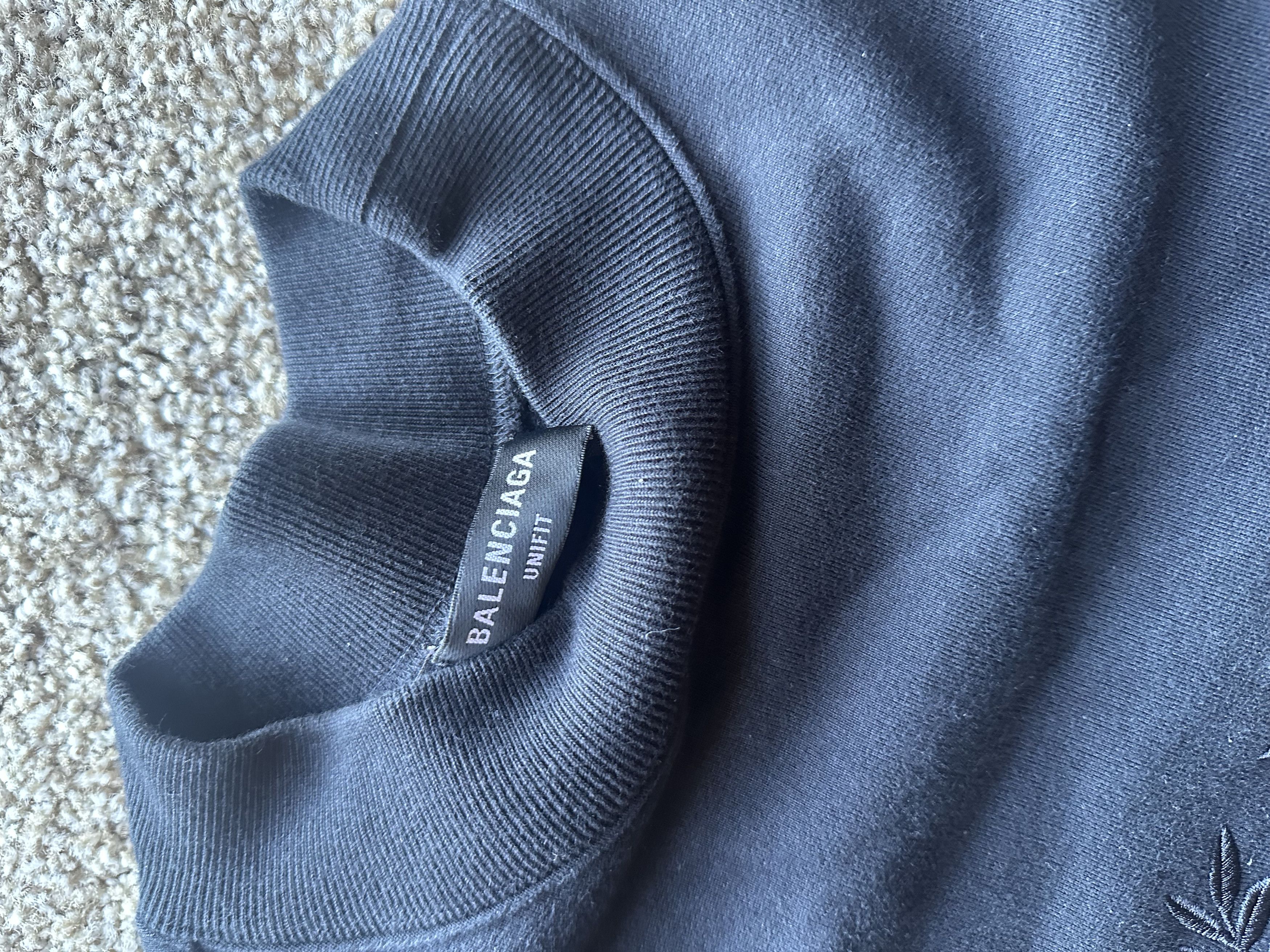 Balenciaga Balenciaga Lion's Laurel Sweatshirt Size US S / EU 44-46 / 1 - 4 Thumbnail