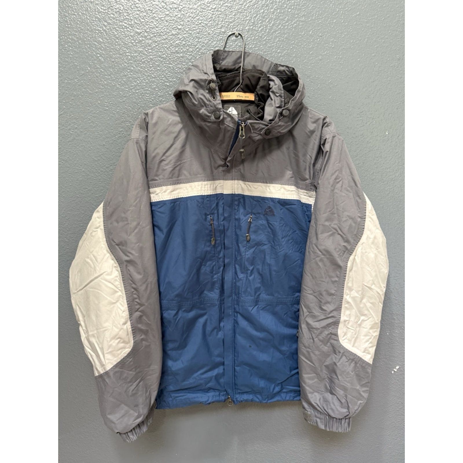 Nike VINTAGE Nike ACG Two Layer Puffer Jacket With Black Vest Liner Size L Men’s Size US L / EU 52-54 / 3 - 3 Thumbnail