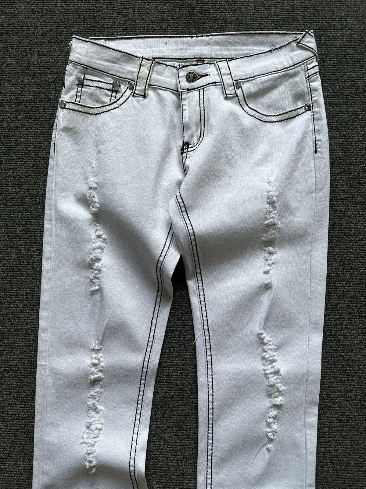 True Religion TRUE RELIGION Disco Julie Big T Distressed Denim Pants Size 34" / US 12 / IT 48 - 7 Thumbnail