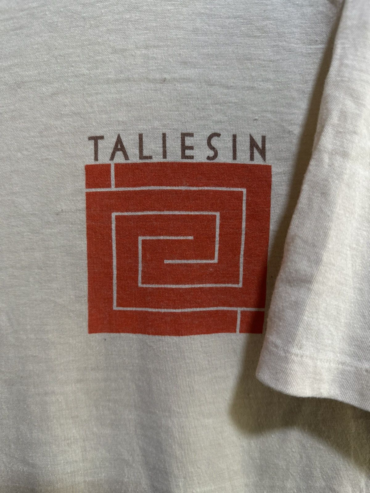 Hanes Vintage 80s Taliesin Faded Tee Size US L / EU 52-54 / 3 - 3 Thumbnail