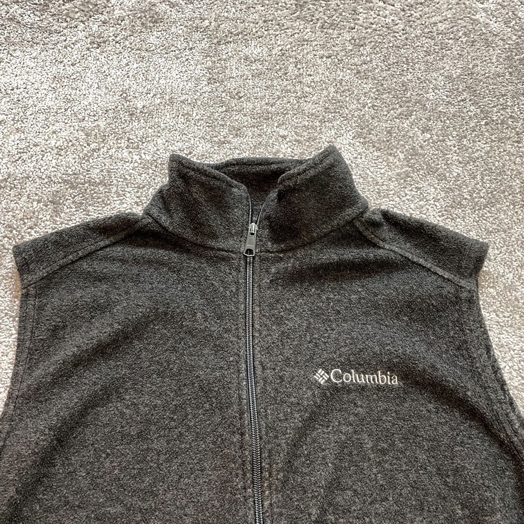 Logo 7 Columbia Vest Jacket Mens Medium Gray Fleece Full Zip Logo Active Adult Size US M / EU 48-50 / 2 - 3 Thumbnail