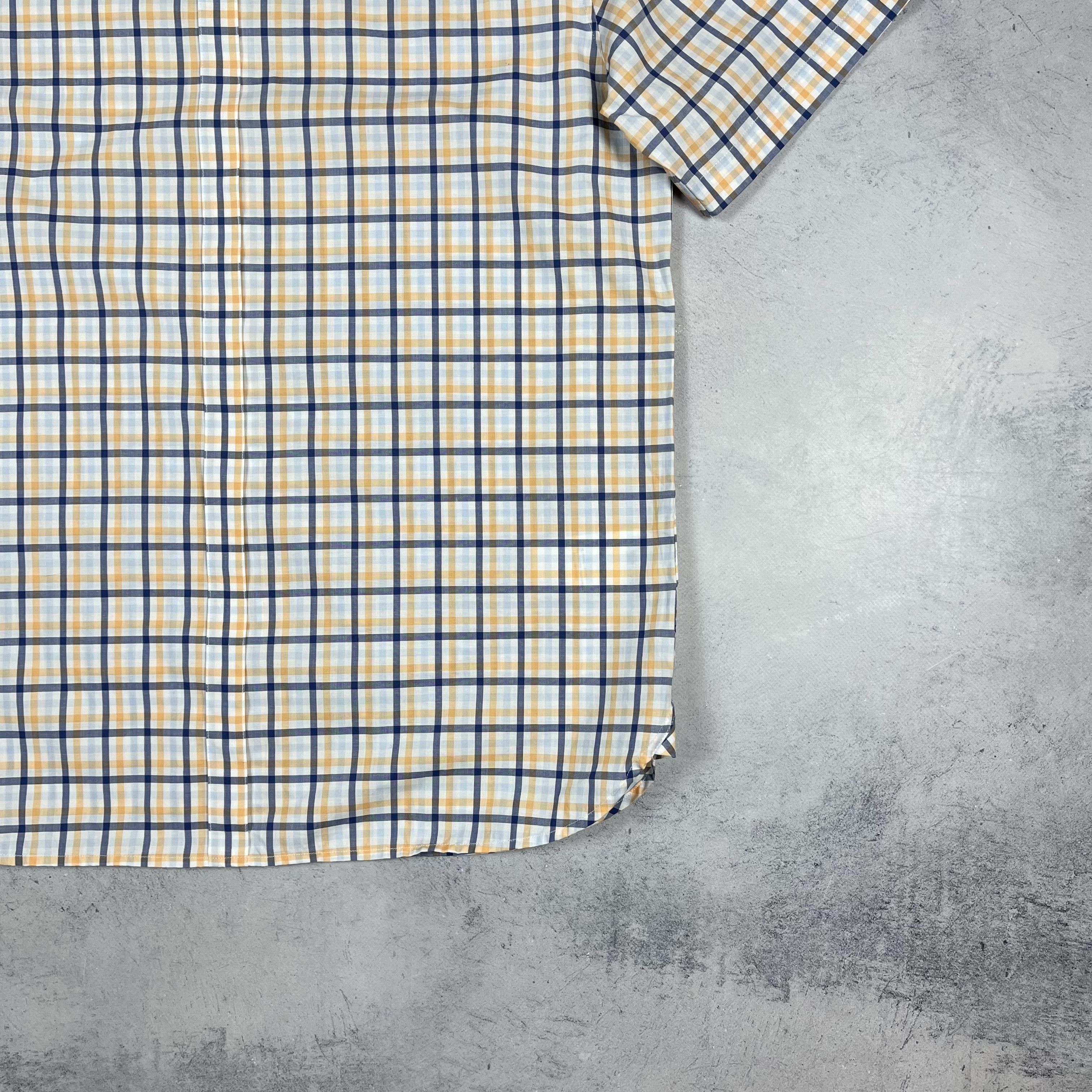 Fred Perry Fred Perry Four Colour Gingham Checkered Button Up Shirt Size US L / EU 52-54 / 3 - 19 Thumbnail