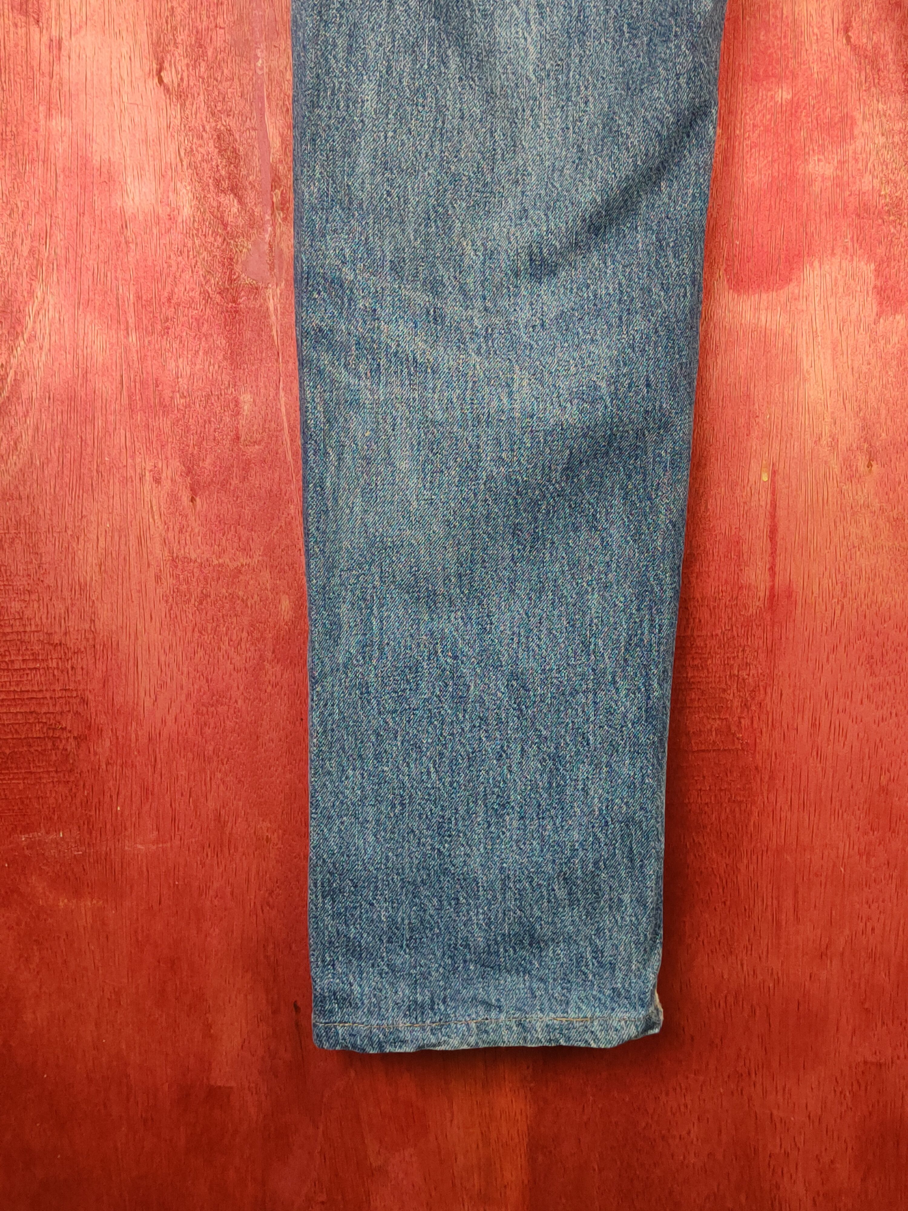 Japanese Brand Uniqlo Blue Faded Distressed Ripped Jeans #S1641 Size US 32 / EU 48 - 9 Thumbnail