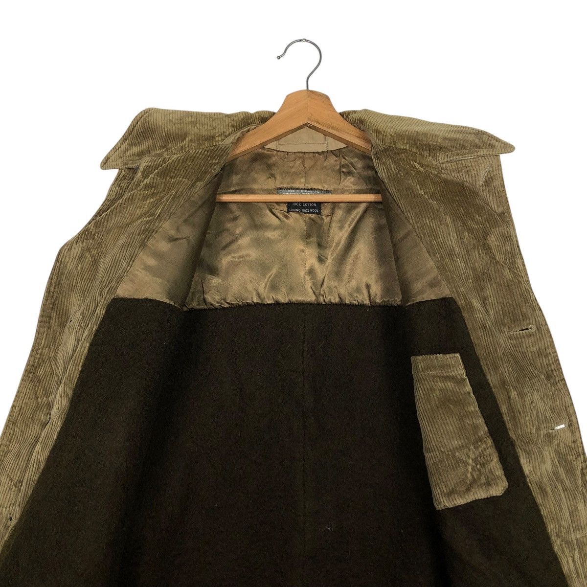 Brooks Brothers 🔥VINTAGE CORDUROY WORK JACKET BROOKS BROTHER MADE IN ENGLAND Size US M / EU 48-50 / 2 - 16 Thumbnail