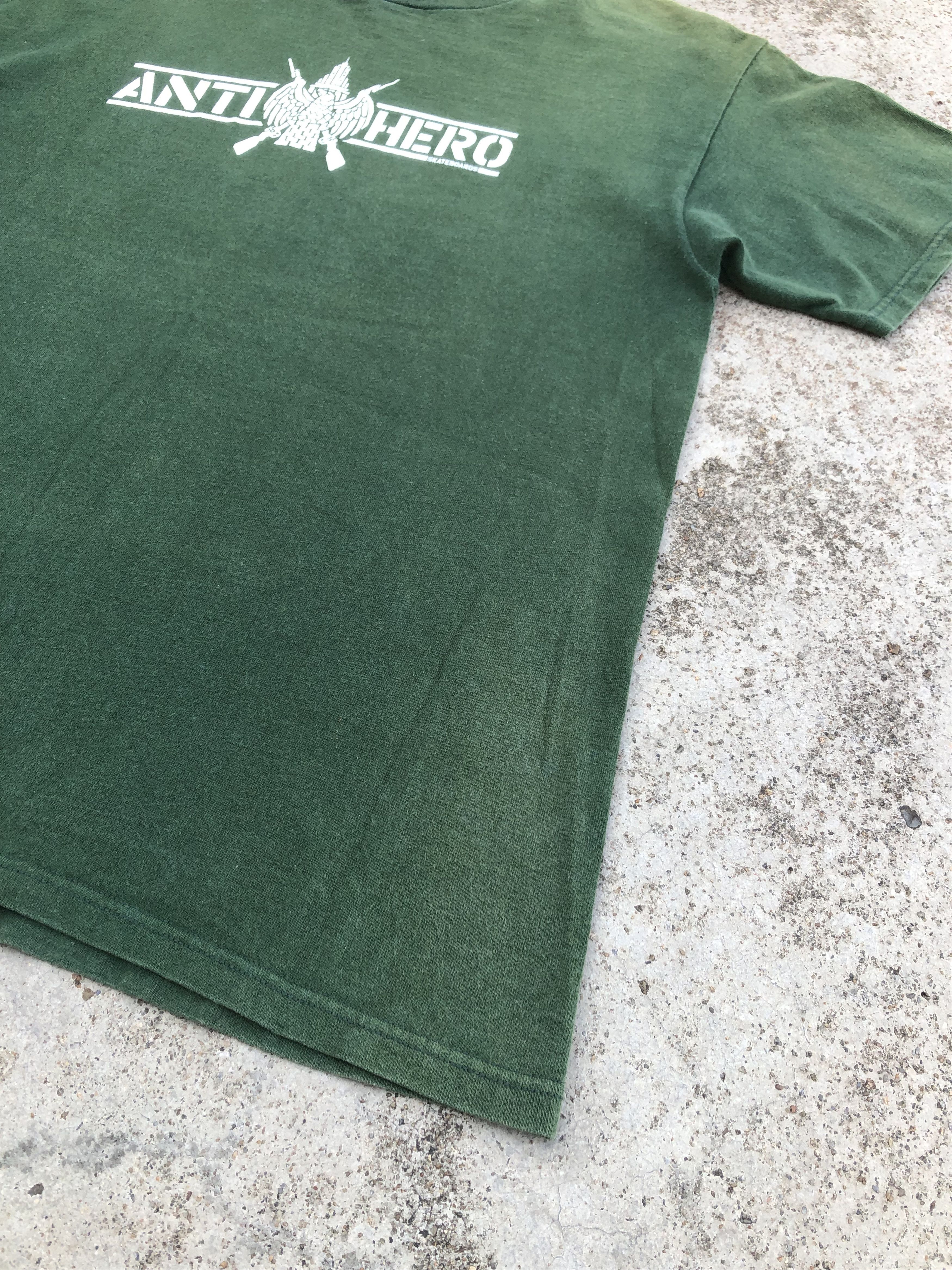 Antihero SUN FADED ANTIHERO LOGO TEE Size US L / EU 52-54 / 3 - 5 Thumbnail