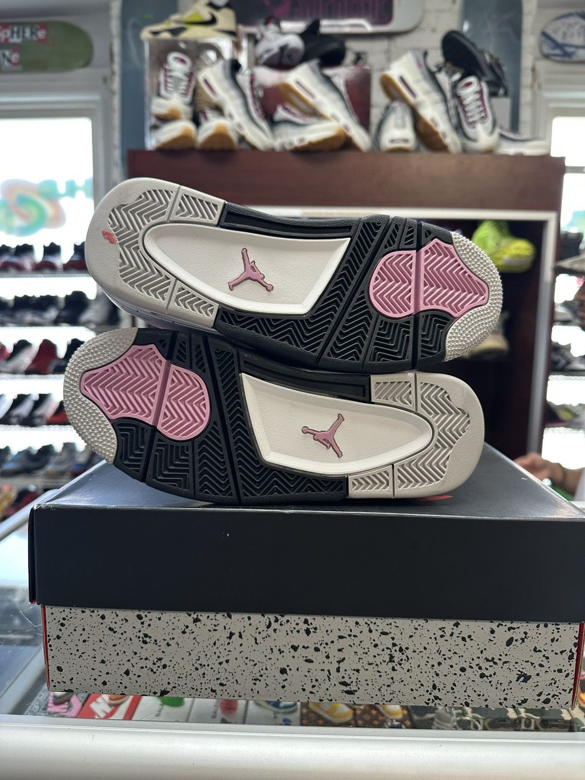 Jordan Brand Jordan 4 Retro ‘Orchid’ Size US 6 / IT 36 - 6 Thumbnail