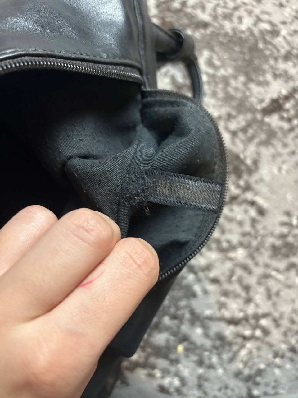 Guess × Vintage Vintage Y2K Guess Leather Opium Owens Style Slim Bag Size ONE SIZE - 7 Thumbnail
