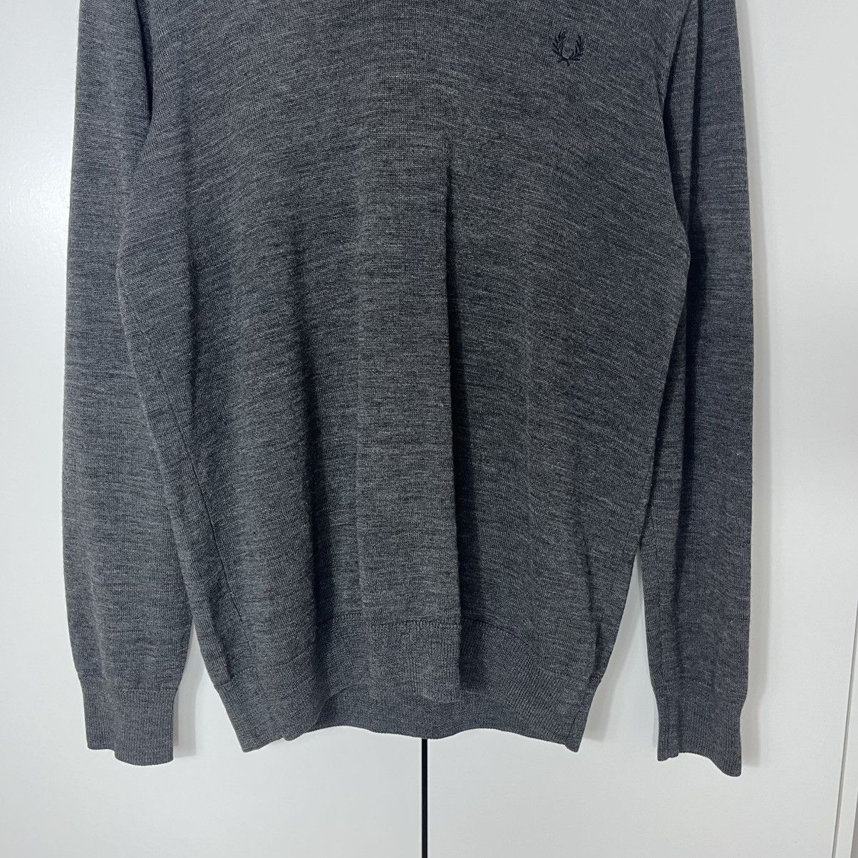 Fred Perry Fred Perry Grey Wool Sweater V-Neck Streetwear Y2K Designer Size US M / EU 48-50 / 2 - 3 Thumbnail