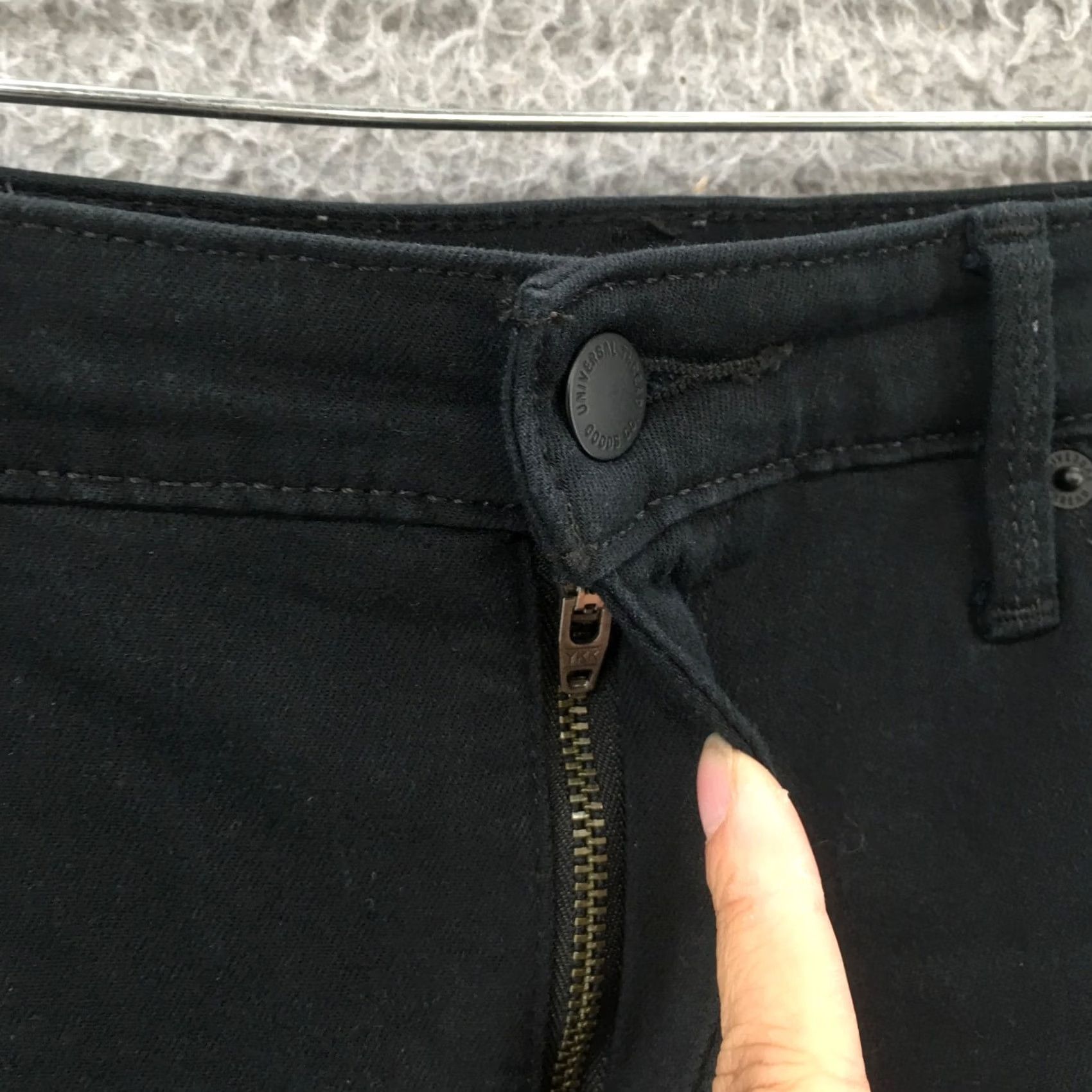 Vintage Universal Thread Skinny Jeans Womens 8/29 Black Denim Mid Rise Jeans Mens Womens? Size 30" / US 8 / IT 44 - 4 Thumbnail