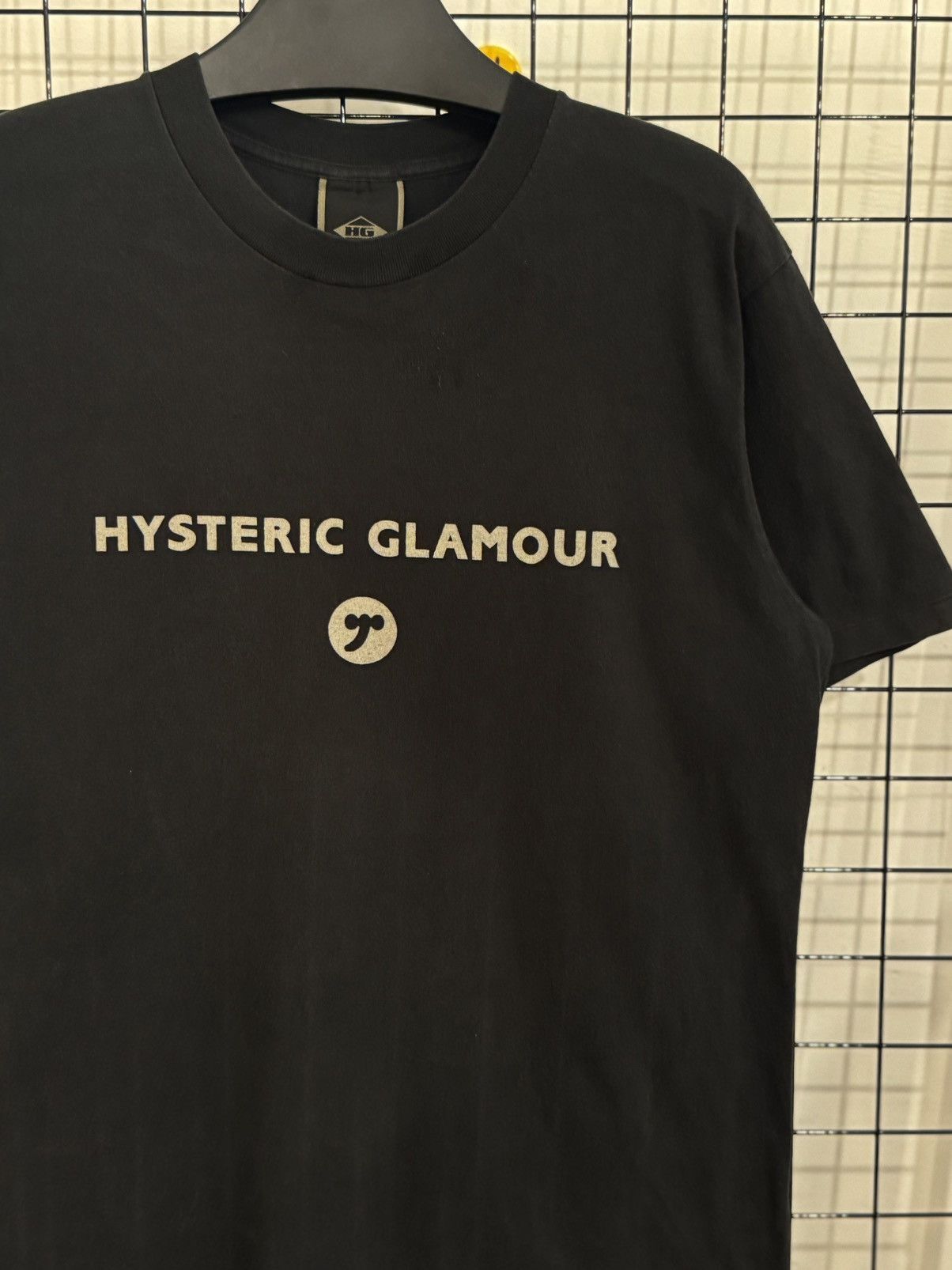 Hysteric Glamour Vintage Hysteric Glamour t-shirt is a Japanese brand Size US M / EU 48-50 / 2 - 2 Thumbnail
