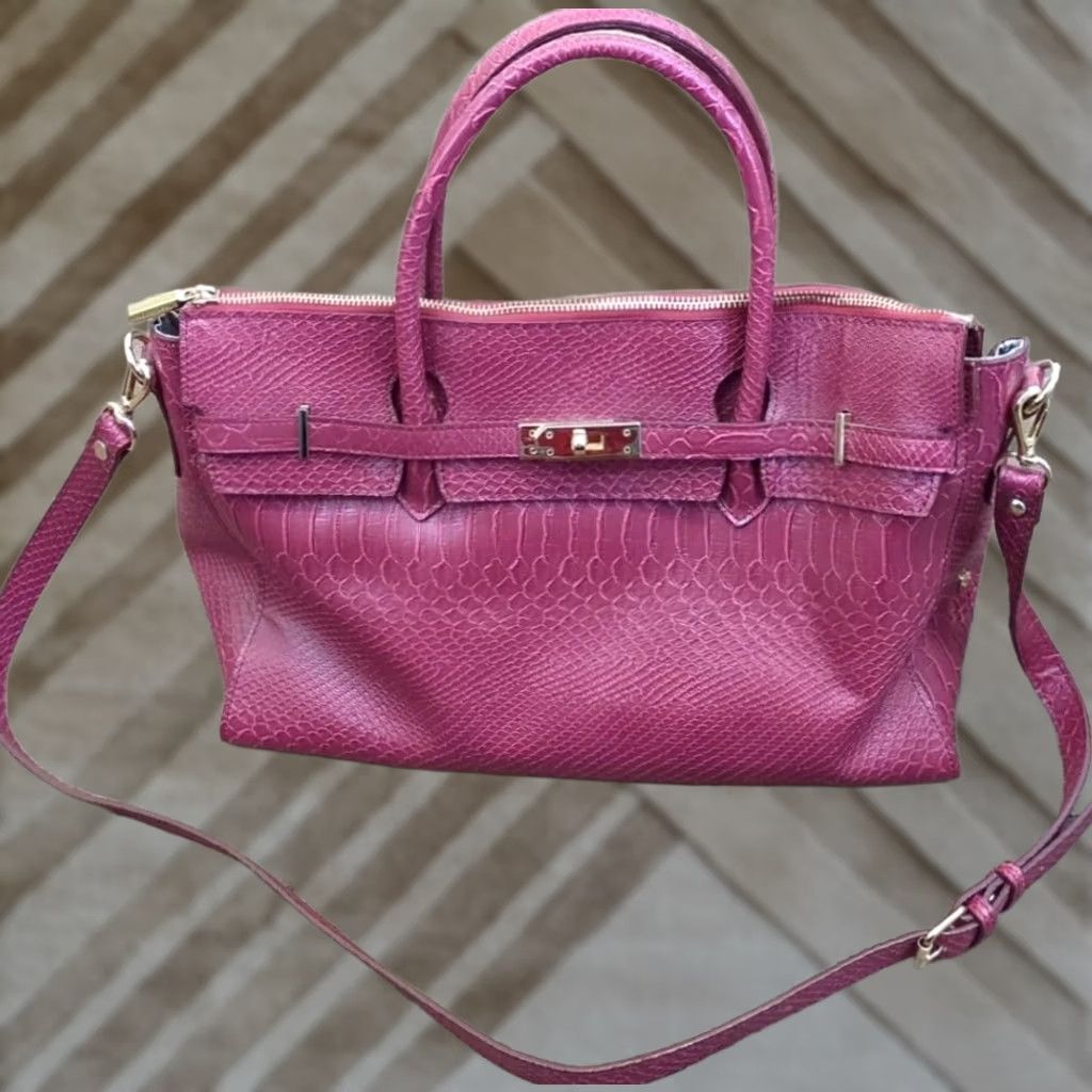 Doublet Gunas New York Hermit Pink Vegan Leather Double Handle Satchel Handbag Womens Large Burgundy Gold Hardware Size ONE SIZE - 1 Thumbnail