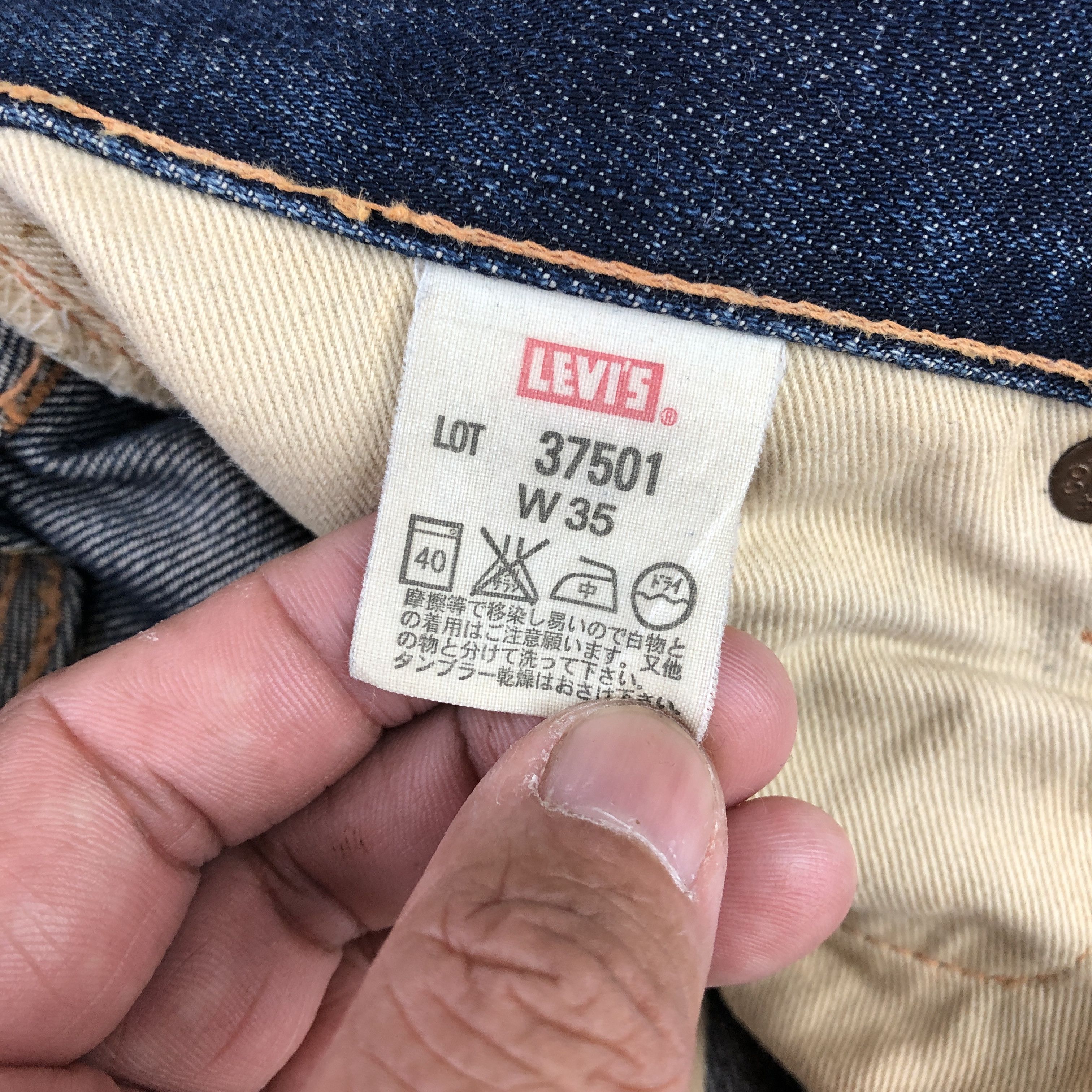 Levi's Vintage Levis 501 Selvedge Jeans Levi's Buckle Back Denim Size US 30 / EU 46 - 10 Thumbnail
