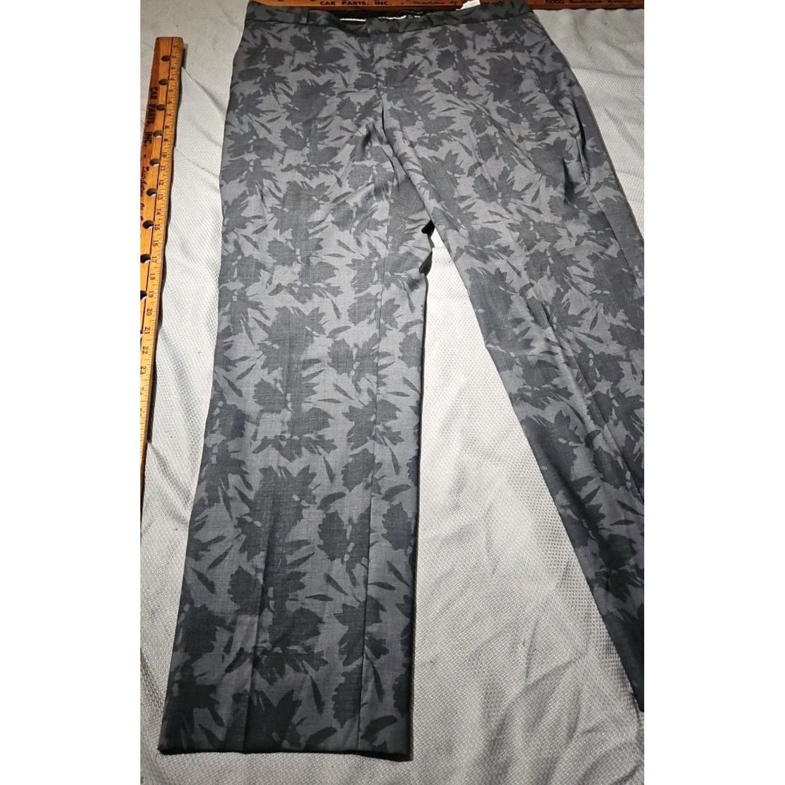 Banana Republic Banana Republic Avery Pants Womens 14 Tall Gray Wool Blend Floral Preppy Dress Pants Straight Leg Button ZIP Size 36" / US 14 / IT 50 - 4 Thumbnail