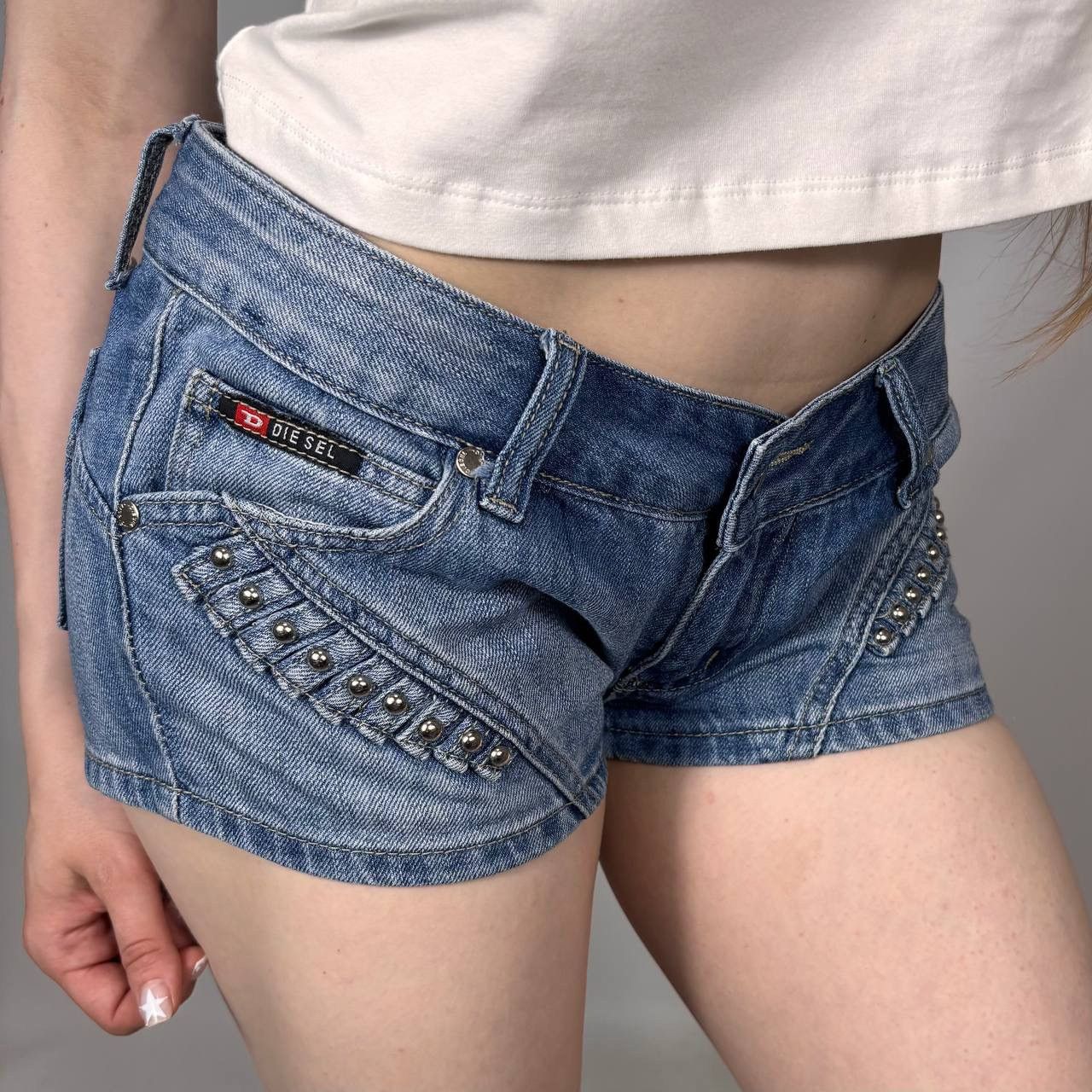 Diesel Vintage Y2K Diesel Japanese Style Retro Sexy Denim Shorts Size 30" / US 8 / IT 44 - 1 Thumbnail