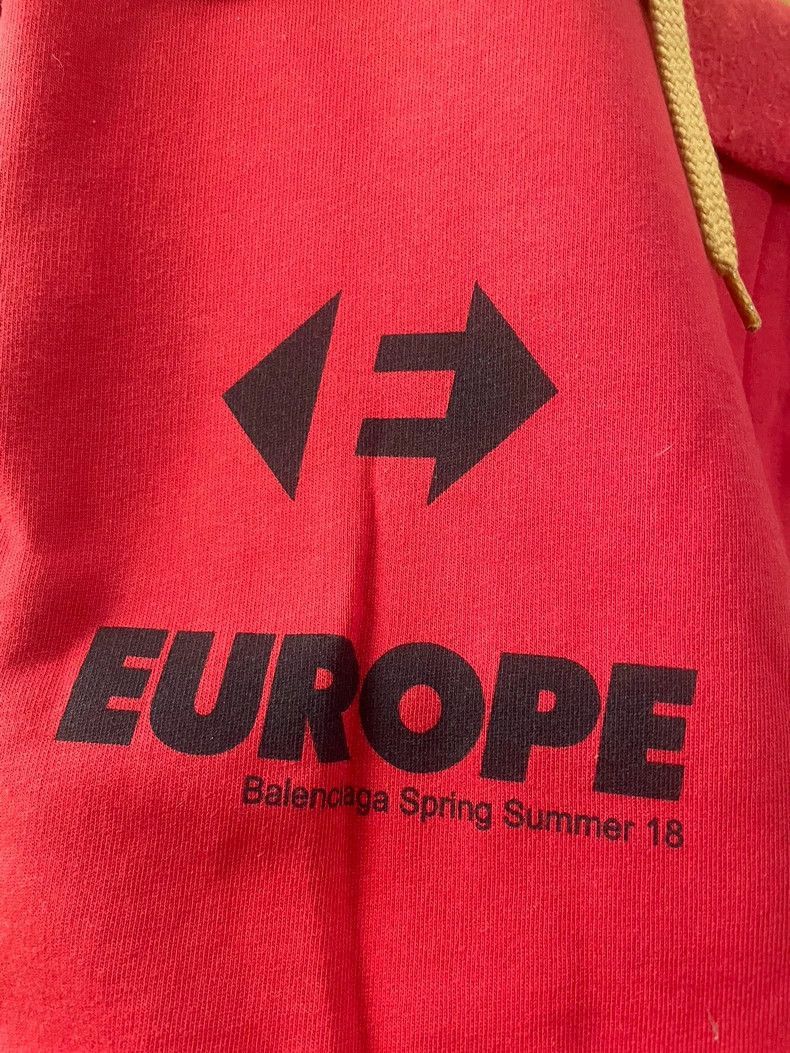 Balenciaga Balenciaga Logo Hoodie with Loose Fit-2505 Size US S / EU 44-46 / 1 - 3 Thumbnail