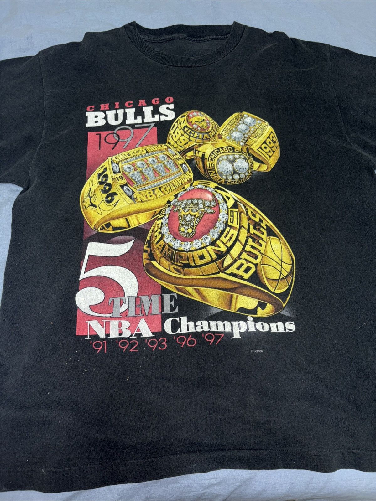Vintage Single stitch 1997 Chicago bulls championship tee Size US XL / EU 56 / 4 - 2 Thumbnail