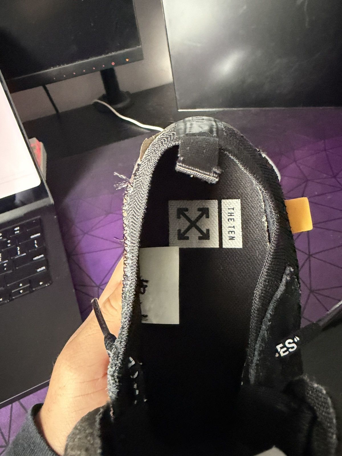 Off-White Off White Nike vapormax Size US 7.5 / EU 40-41 - 1 Thumbnail