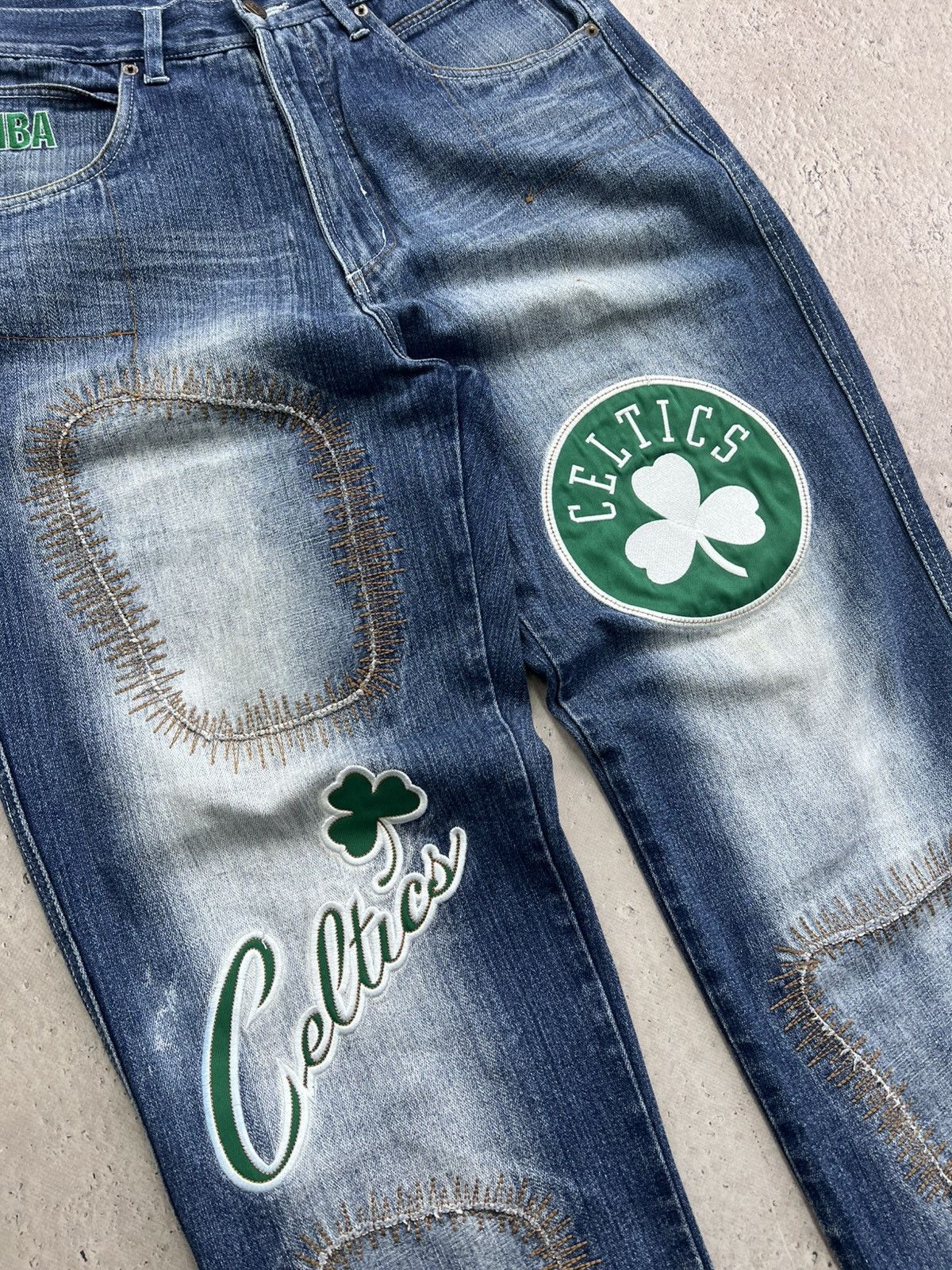Diesel × Japanese Brand × NBA Y2k Baggy Cargo Pants NBA CELTICS STREETWEAR JNCO STYLE Size US 32 / EU 48 - 13 Thumbnail