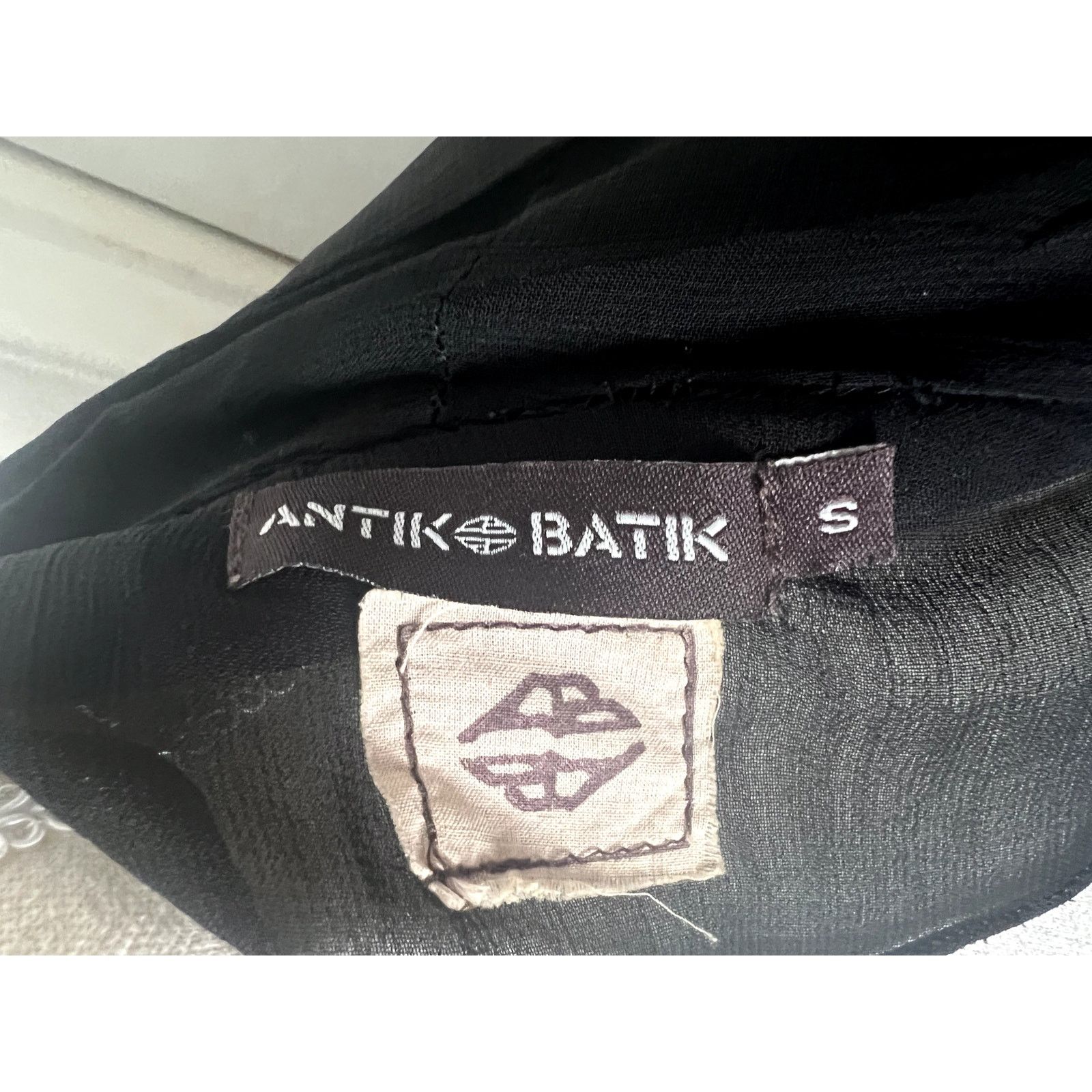 Antik Batik Antik Batik sheer black and gold sequin blouse Sz S Size S / US 4 / IT 40 - 6 Thumbnail
