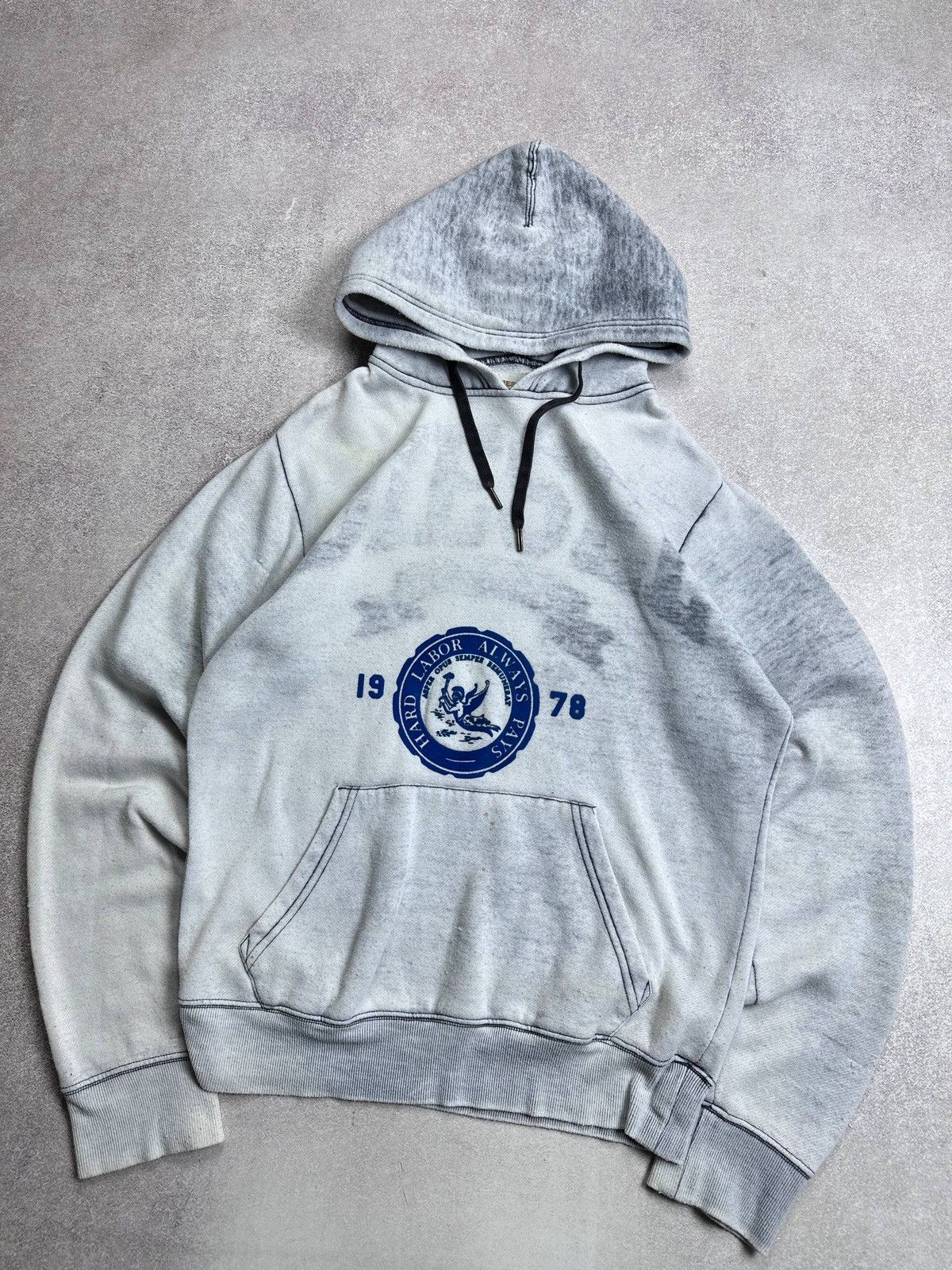 Diesel Vintage Diesel Boxy Hoodie Y2K Rare L Size US L / EU 52-54 / 3 - 2 Thumbnail