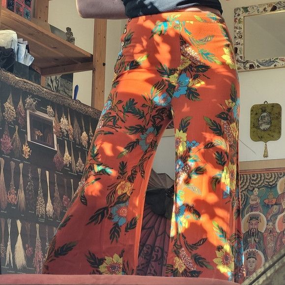 Free People Free People Tropical Hawaiian Flowers Beach Pants - Size 0 Size 25" / US 0 / IT 36 - 2 Thumbnail