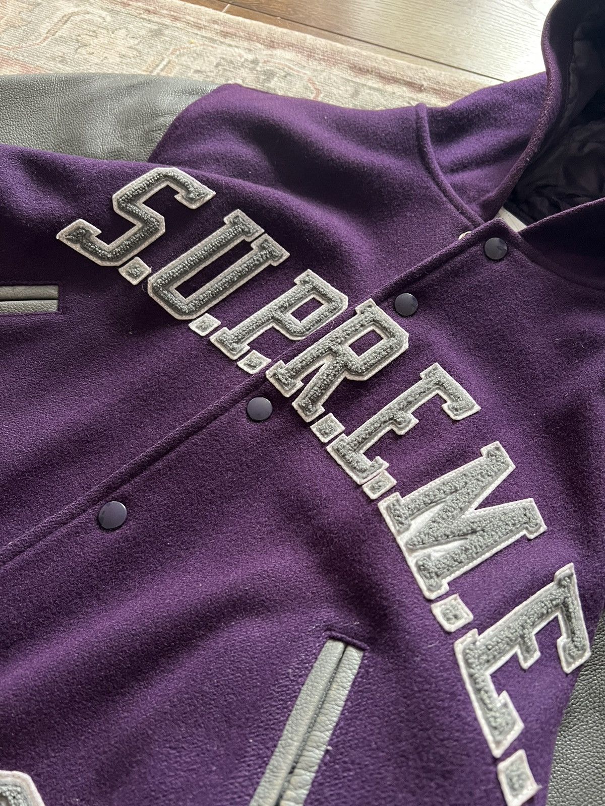 Supreme Supreme King Hooded Varsity Jacket Size US M / EU 48-50 / 2 - 4 Thumbnail