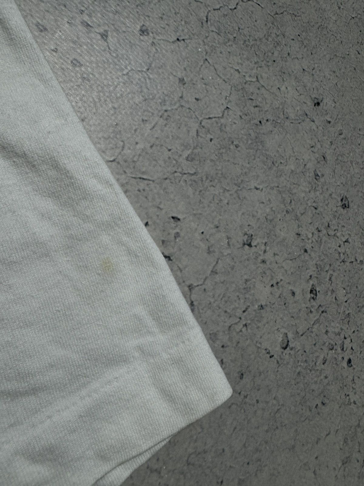 Comme des Garcons PLAY Play Comme Des Garcons Luxury Big Logo T-Shirt White Size US L / EU 52-54 / 3 - 4 Thumbnail