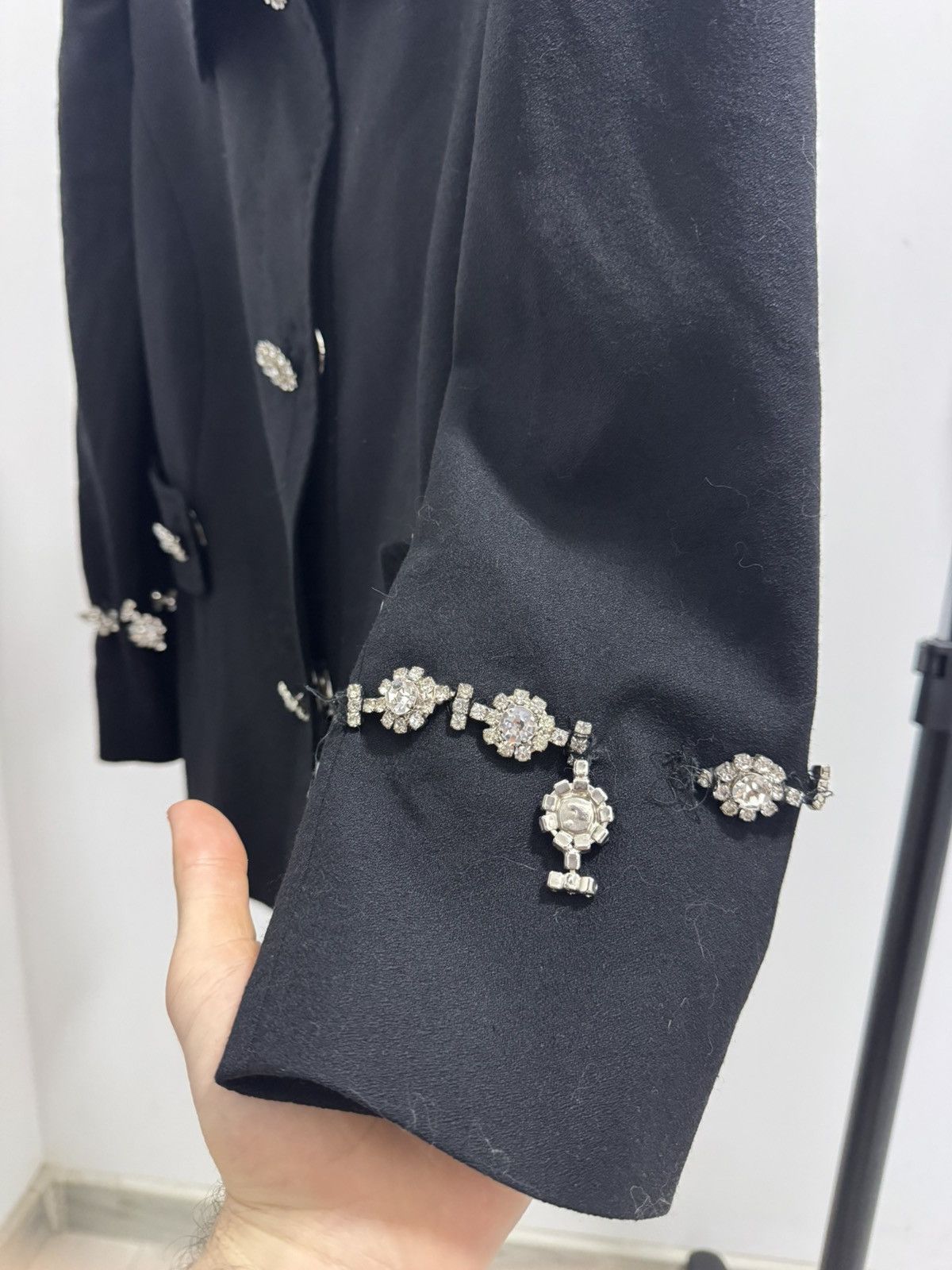 Dolce & Gabbana Dolce Gabbana Wool Embellished Cropped Jacket Crystal Button Size L / US 10 / IT 46 - 7 Thumbnail