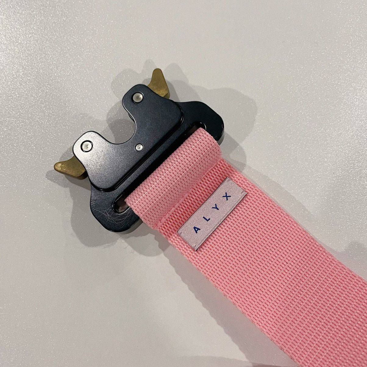 1017 ALYX 9SM 1017 ALYX 9SM pink rollercoster belt Size ONE SIZE - 3 Thumbnail