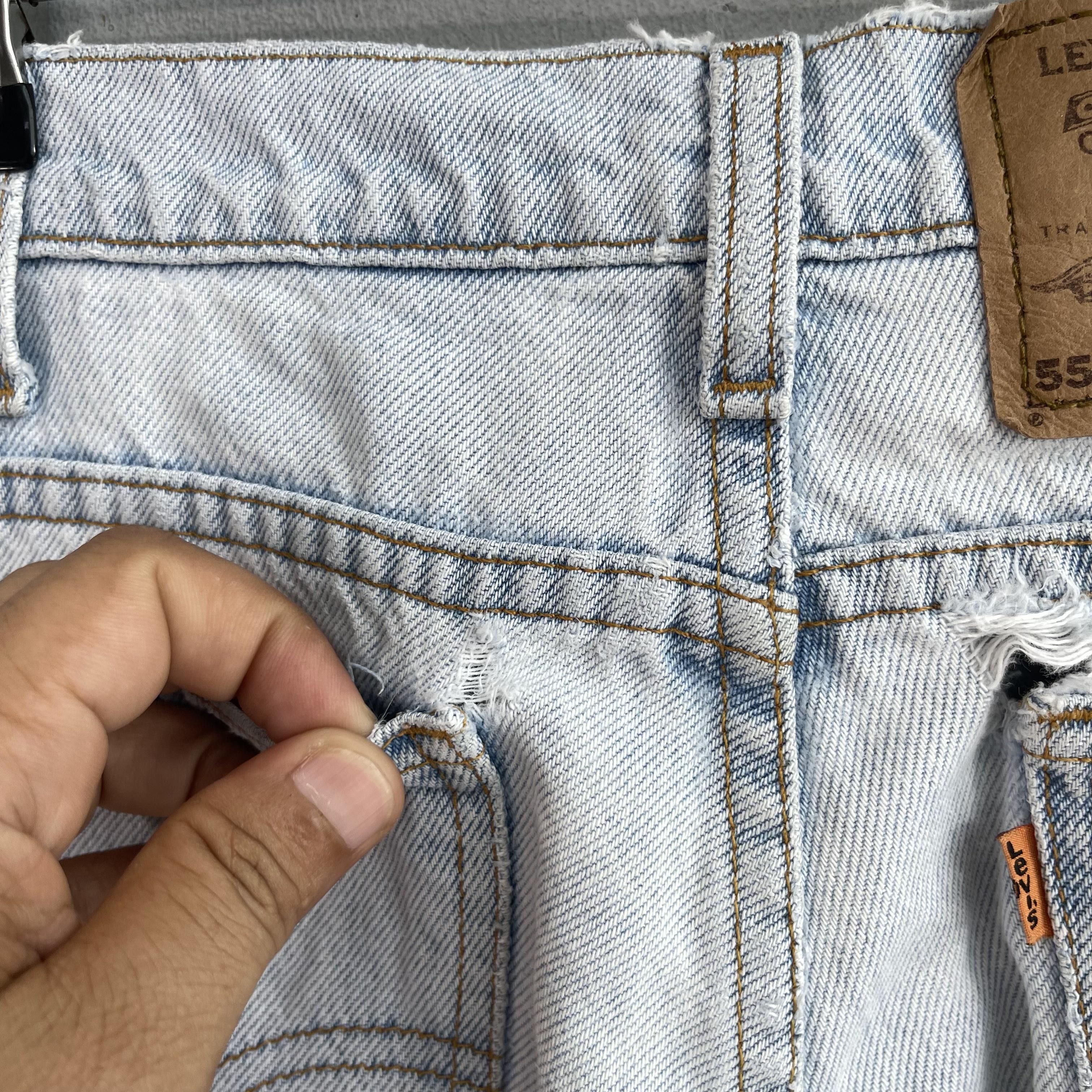 Size 30 Vintage Levis 550 Distressed Tapered Leg Mom Jeans