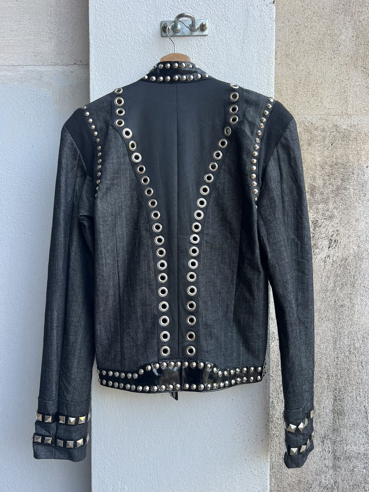 Vintage Vintage Tojo Denim Studded Custom Punk Beauty Beast Jacket Size US M / EU 48-50 / 2 - 13 Thumbnail