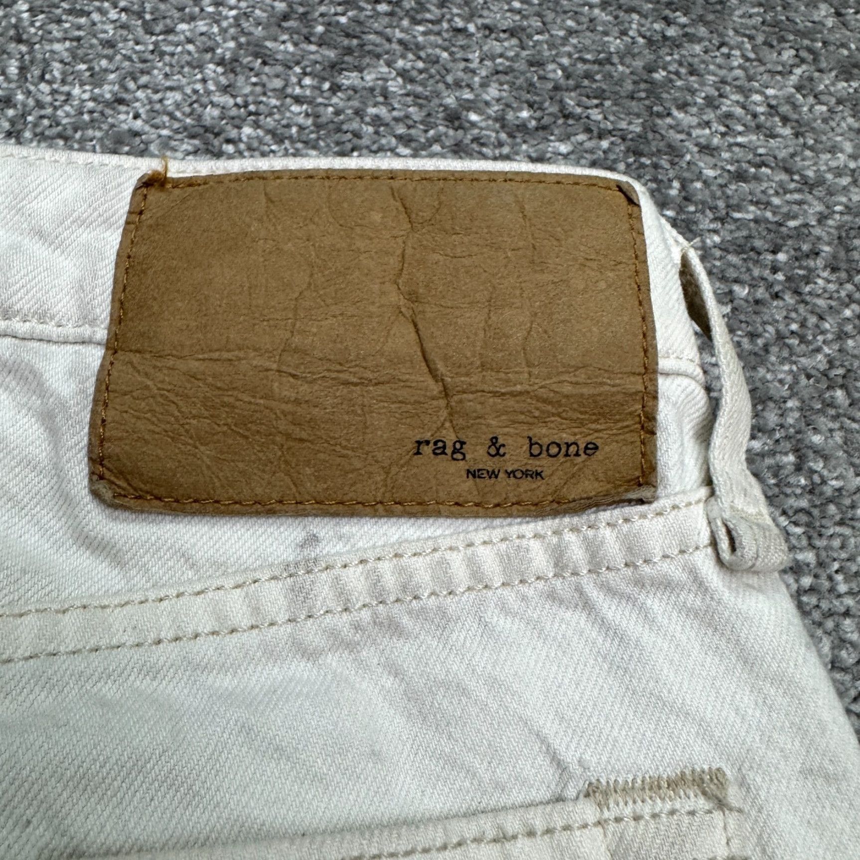 Rag & Bone rag & bone Jeans Womens 24 Cropped High Rise Slim Denim 26 Inseam White Button Fly 5-Pocket Size 42" / US 20 - 6 Thumbnail