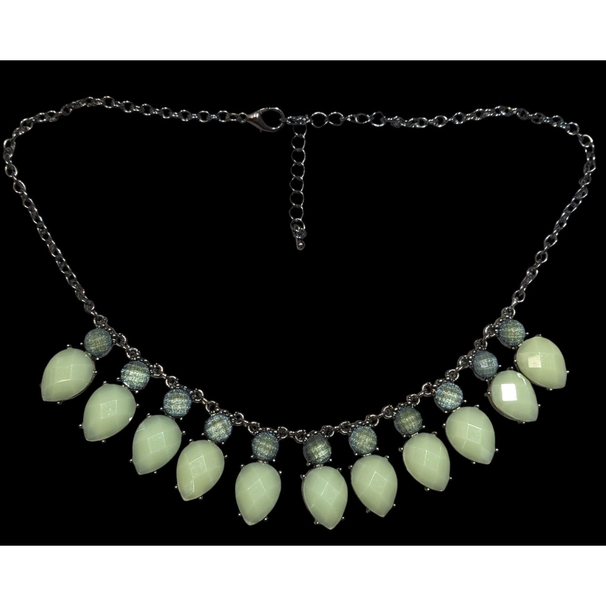 Other Green Teardrop Beaded Statement Necklace With Adjustable Cha Size ONE SIZE - 1 Thumbnail