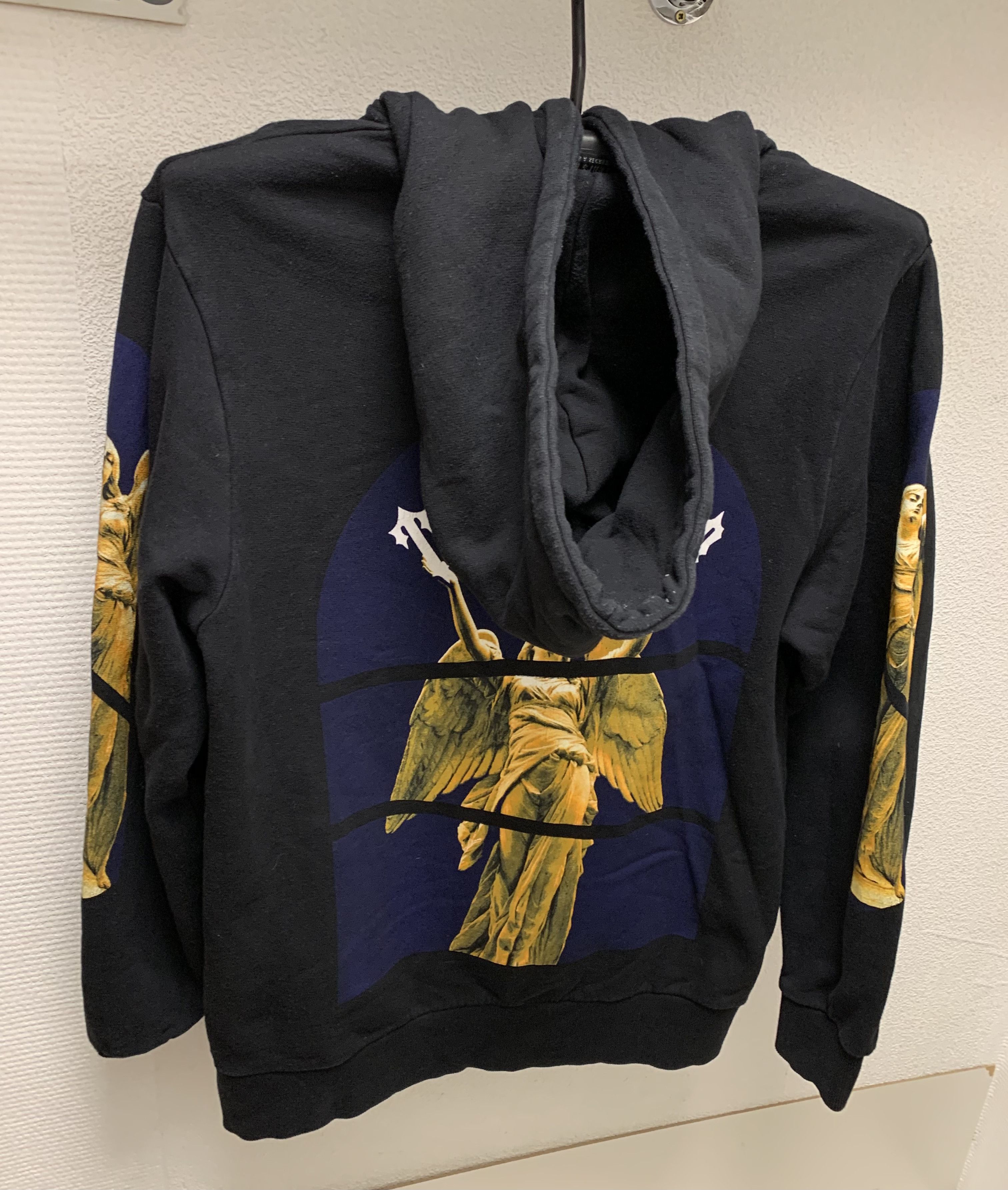 Trapstar London Trapstar black hoodie big logo back L sz Size US L / EU 52-54 / 3 - 9 Thumbnail