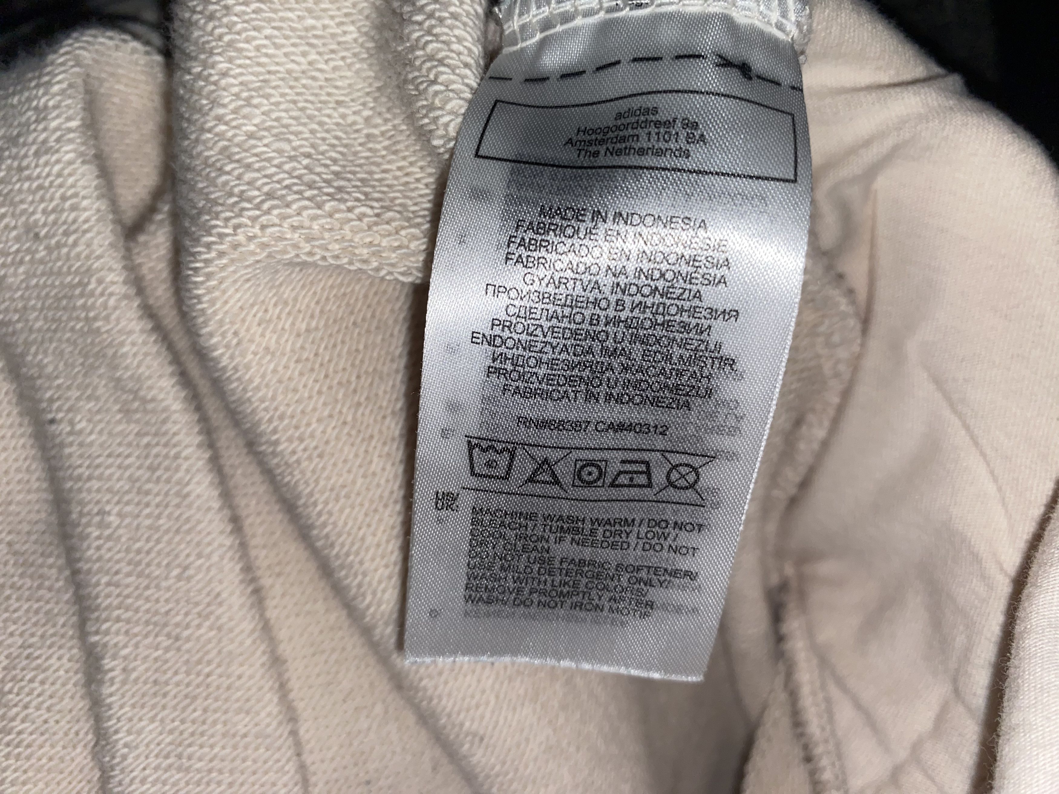 Adidas Adidas sweat pants jogger size Large mens unisex Skateboard Size US 34 / EU 50 - 7 Thumbnail