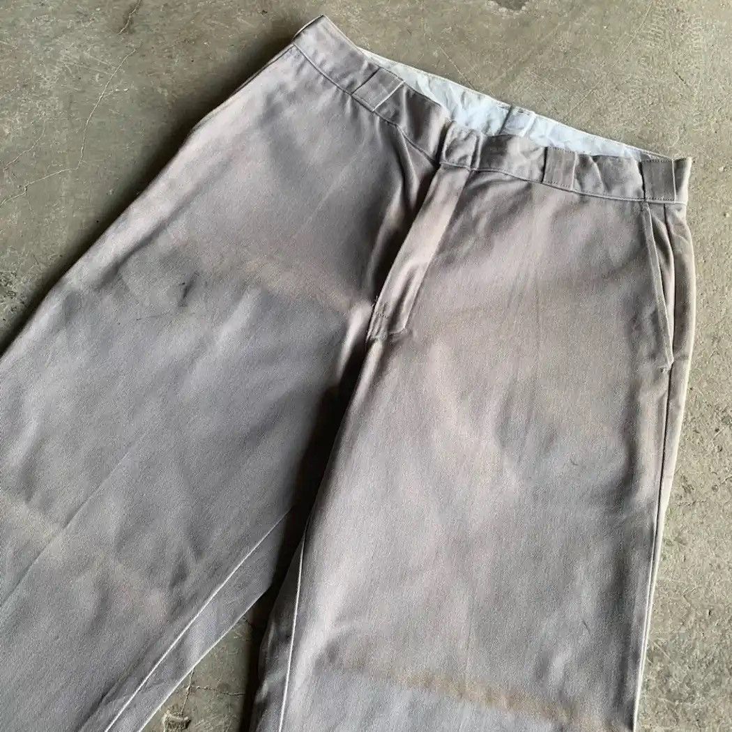 Dickies VINTAGE DICKIES 32x31 TROUSERS WORK WEAR BAGGY CHINO PANTS Size US 32 / EU 48 - 8 Thumbnail