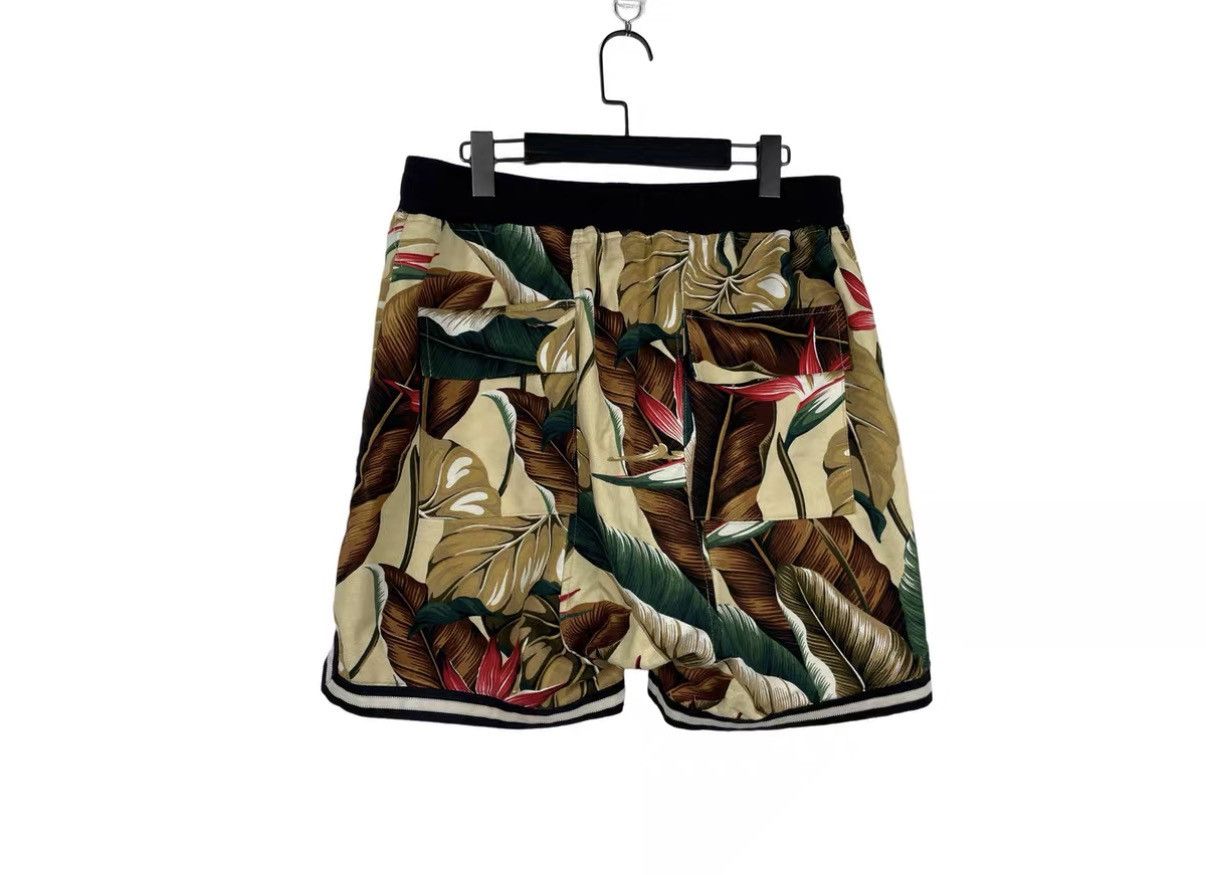 Jungle Gurl Jungle Gurl Miami Limited Floral Shorts J31 Size US 36 / EU 52 - 2 Thumbnail