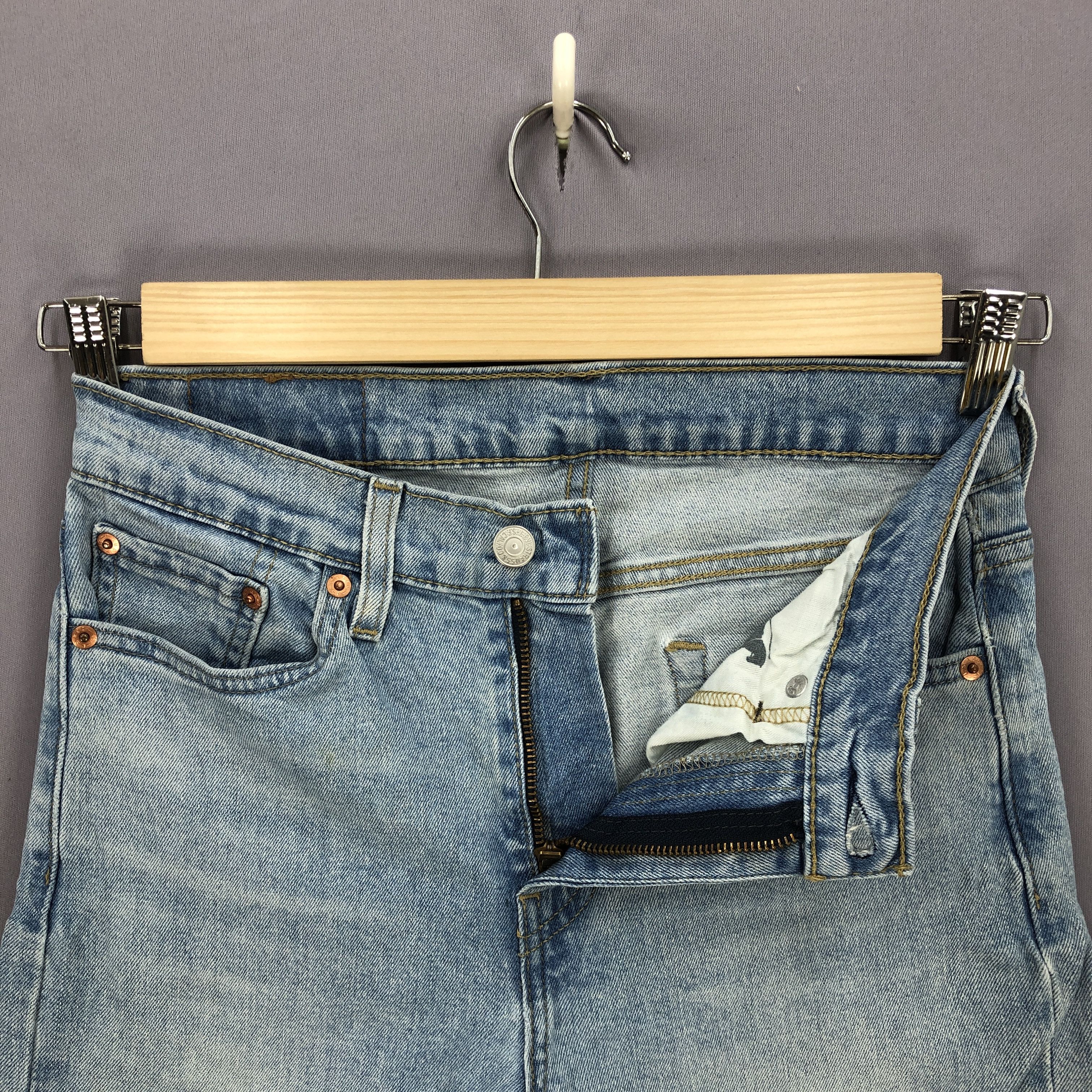 Levi's Vintage Y2K Levis Sun Faded Jeans Levi's Light Wash Denim Size 28" / US 6 / IT 42 - 5 Thumbnail